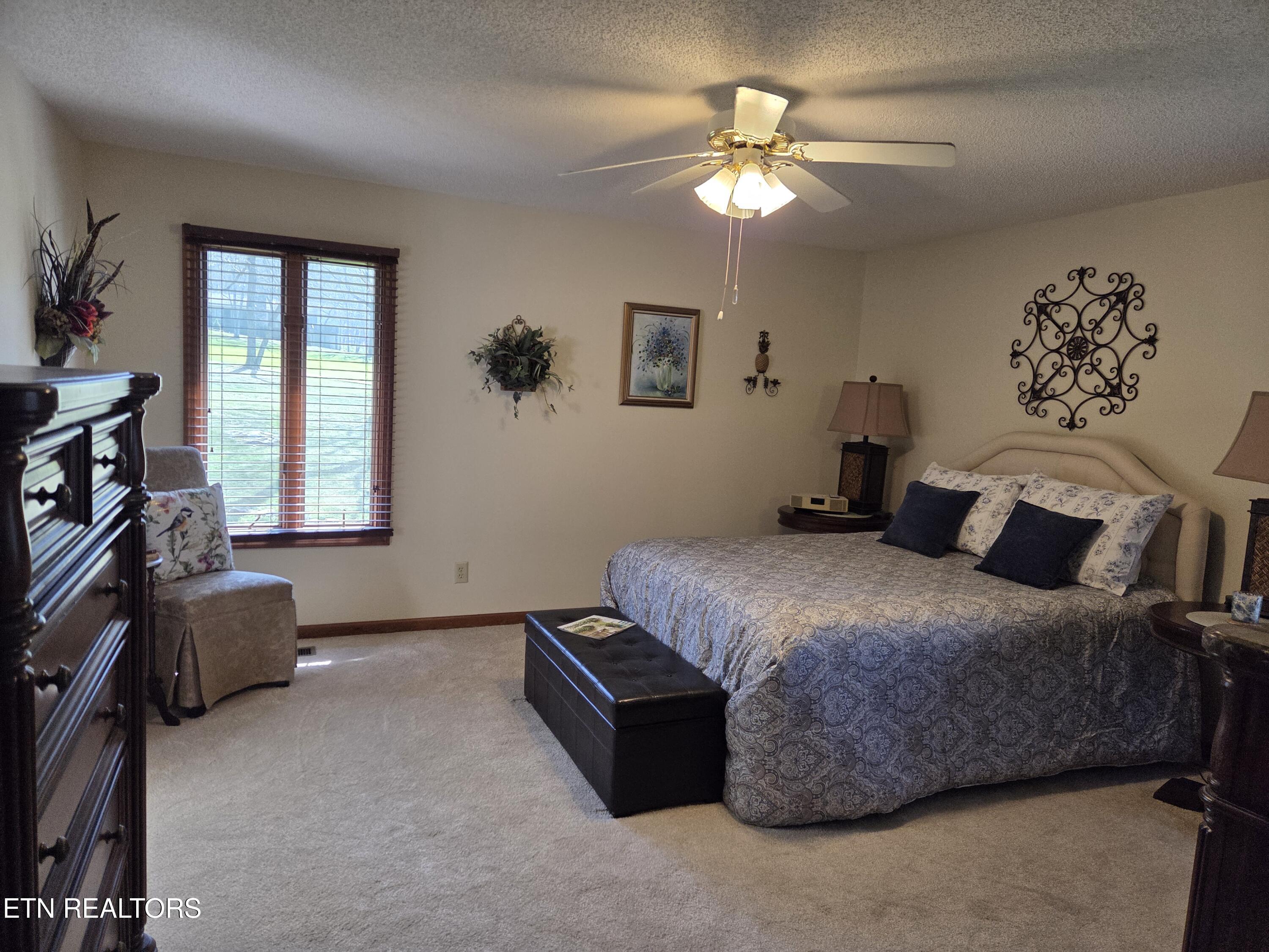 107 Wickham Lane Crossville TN 38558