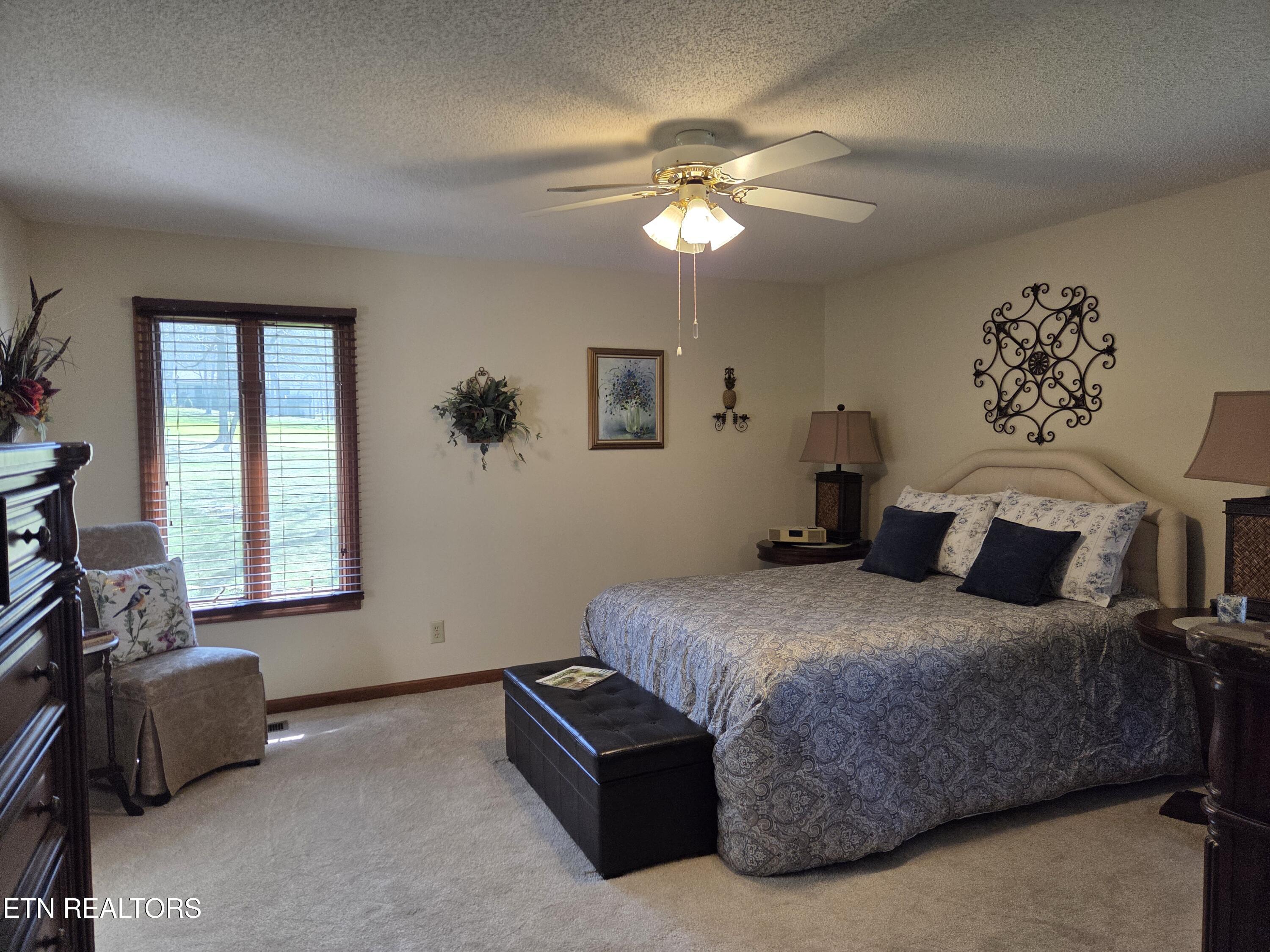 107 Wickham Lane Crossville TN 38558