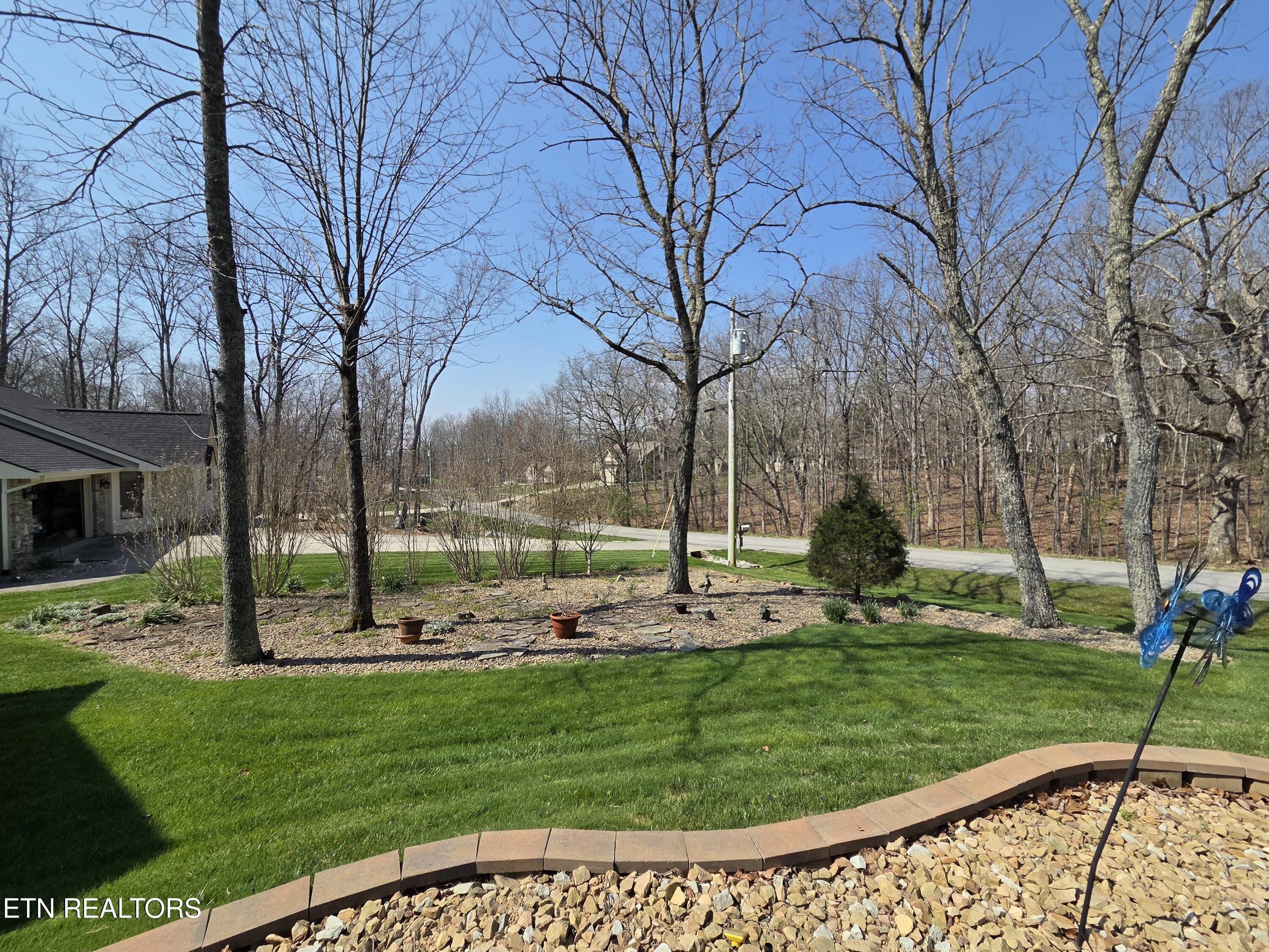 107 Wickham Lane Crossville TN 38558