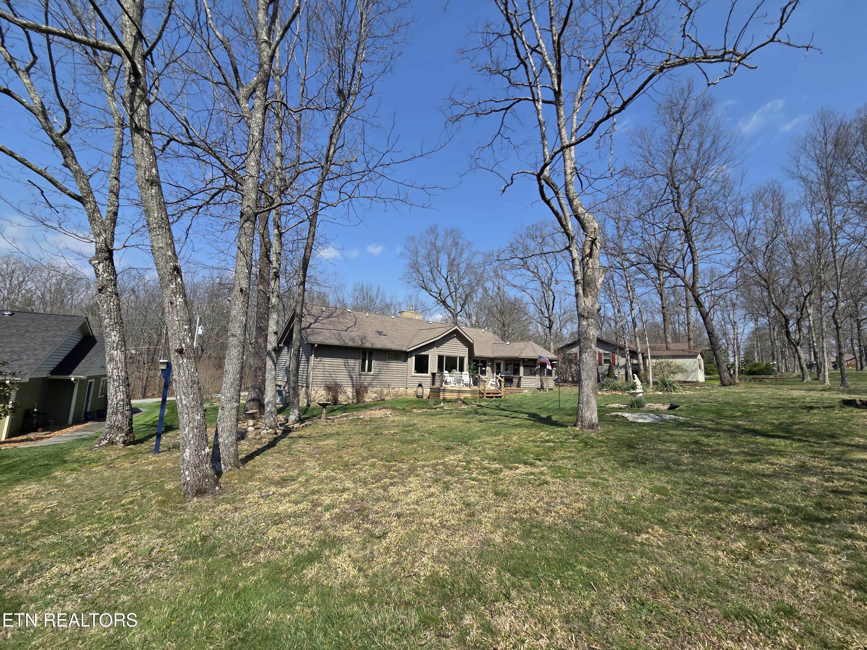 107 Wickham Lane Crossville TN 38558