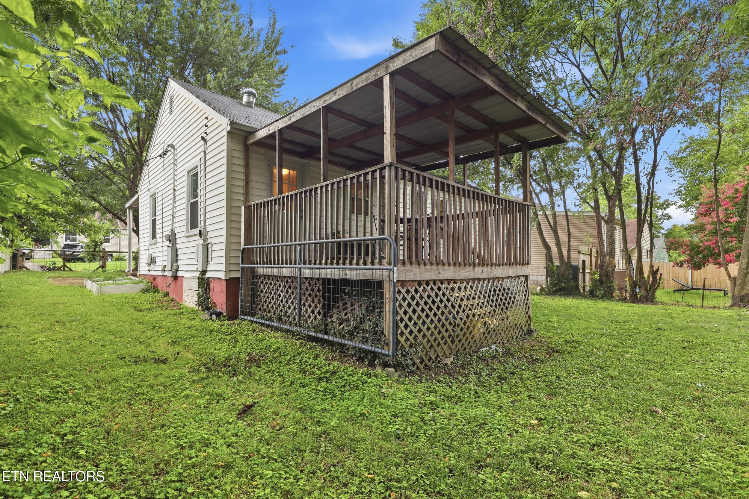 2123 Belvoir Avenue Knoxville TN 37917