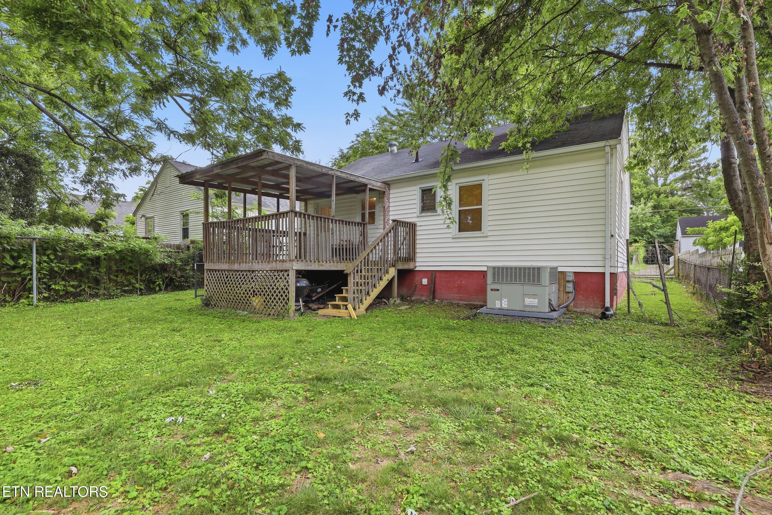 2123 Belvoir Avenue Knoxville TN 37917