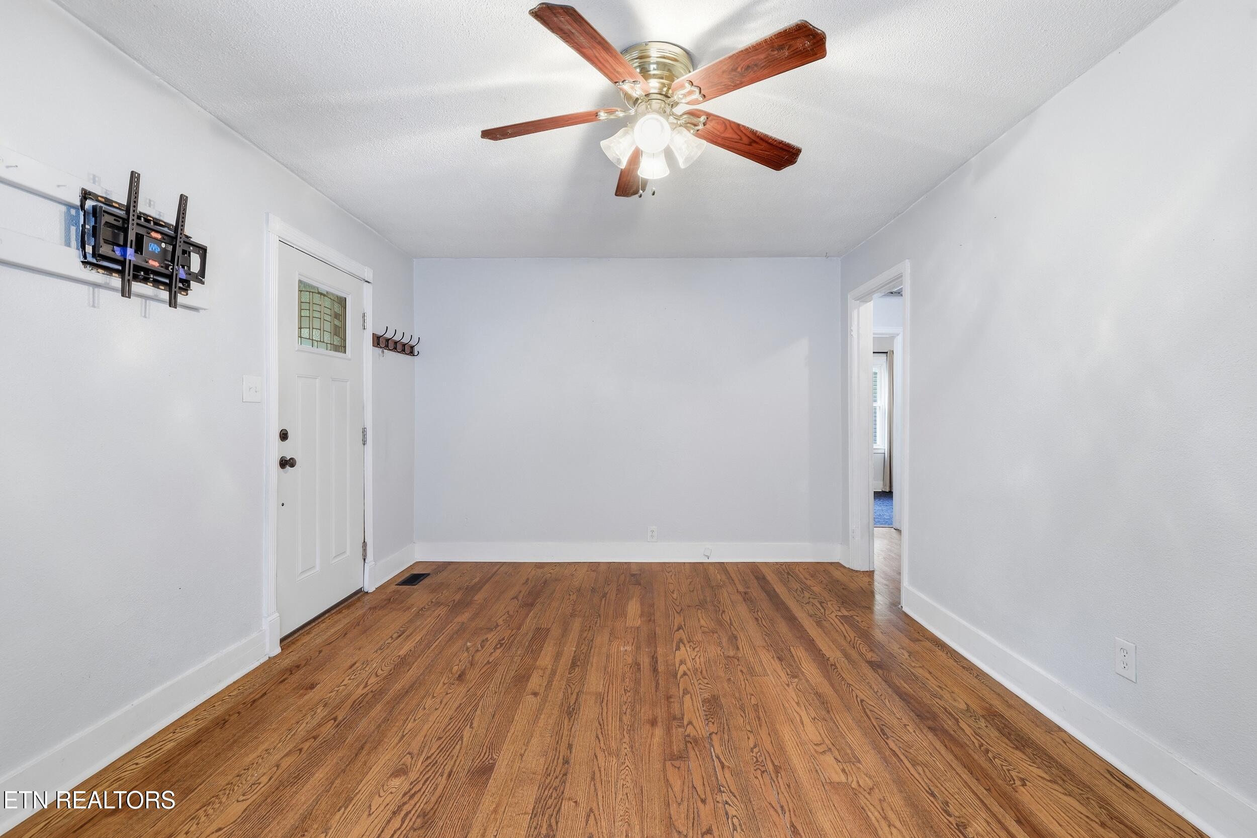 2123 Belvoir Avenue Knoxville TN 37917