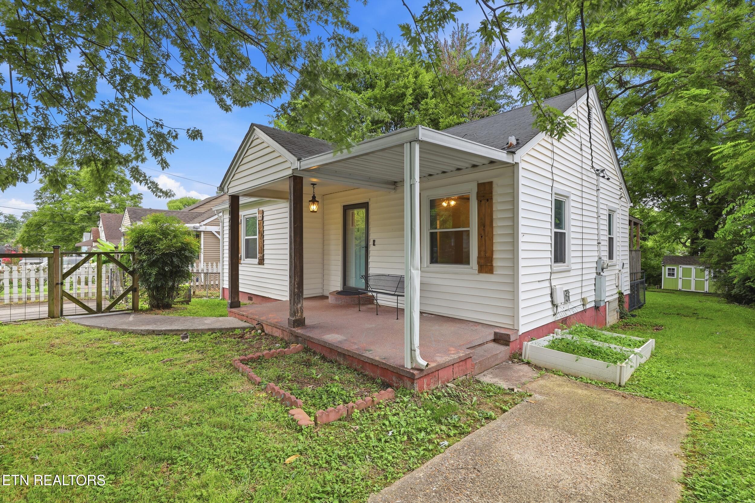 2123 Belvoir Avenue Knoxville TN 37917