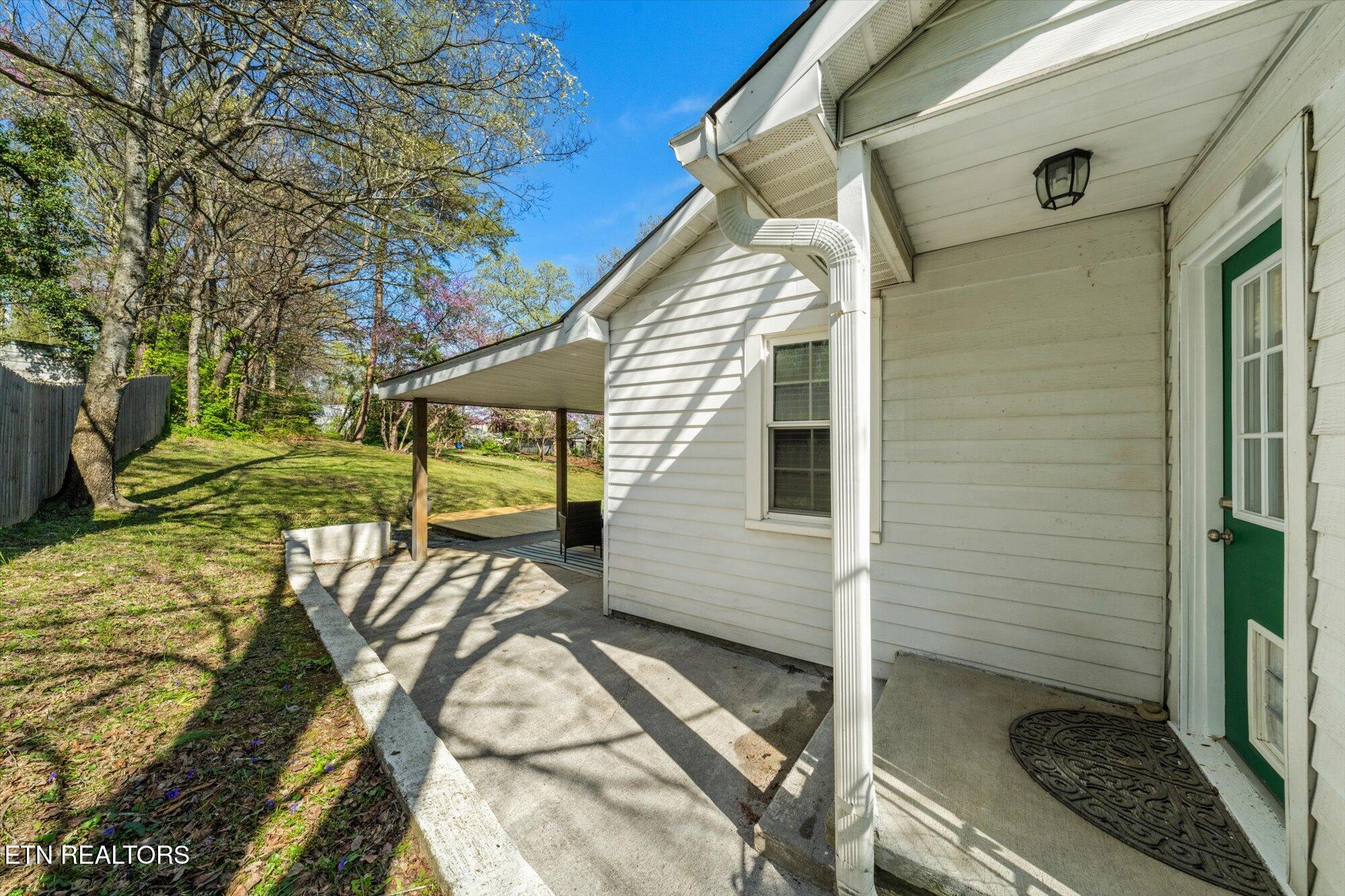6010 Oak Road Knoxville TN 37912