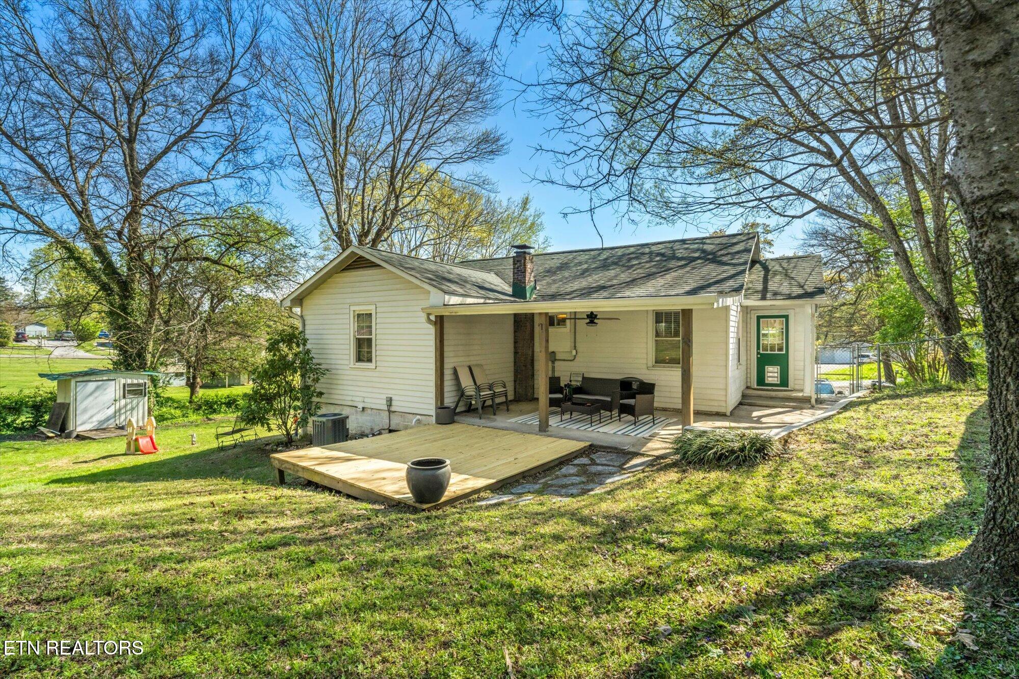 6010 Oak Road Knoxville TN 37912
