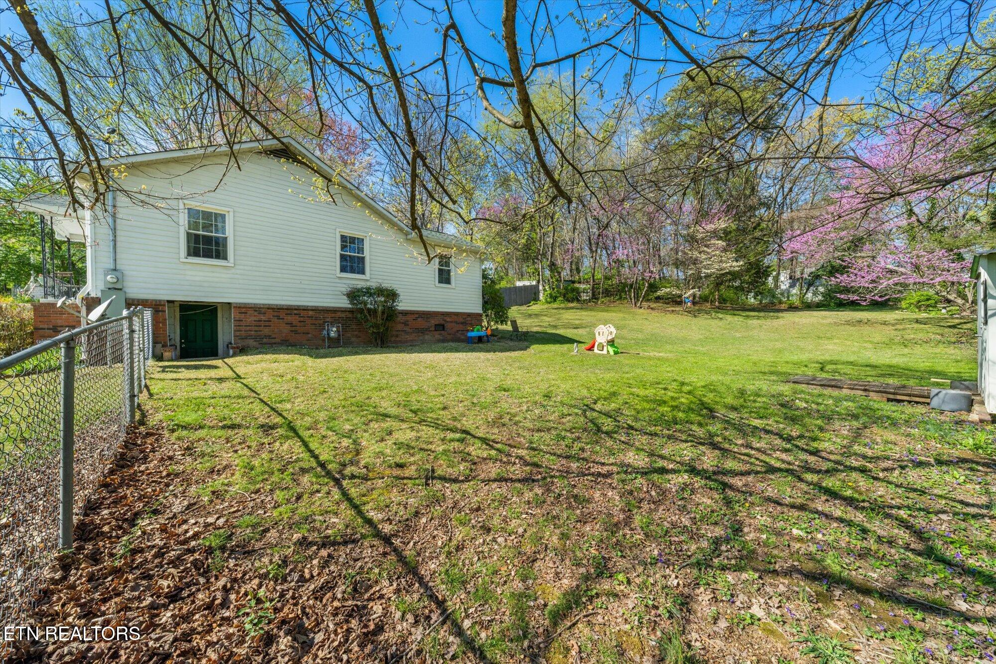6010 Oak Road Knoxville TN 37912