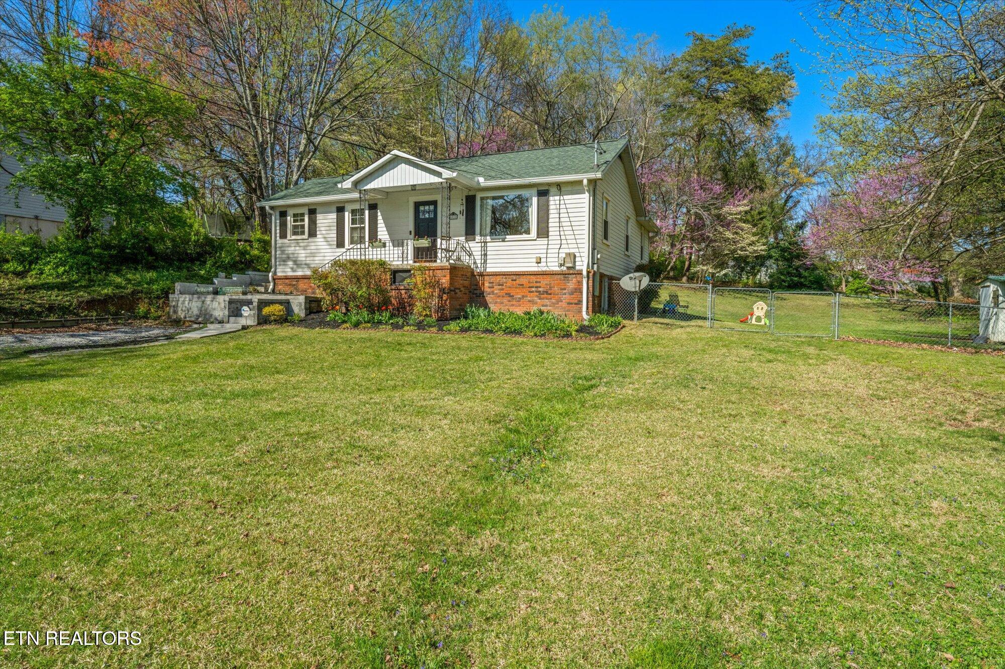 6010 Oak Road Knoxville TN 37912