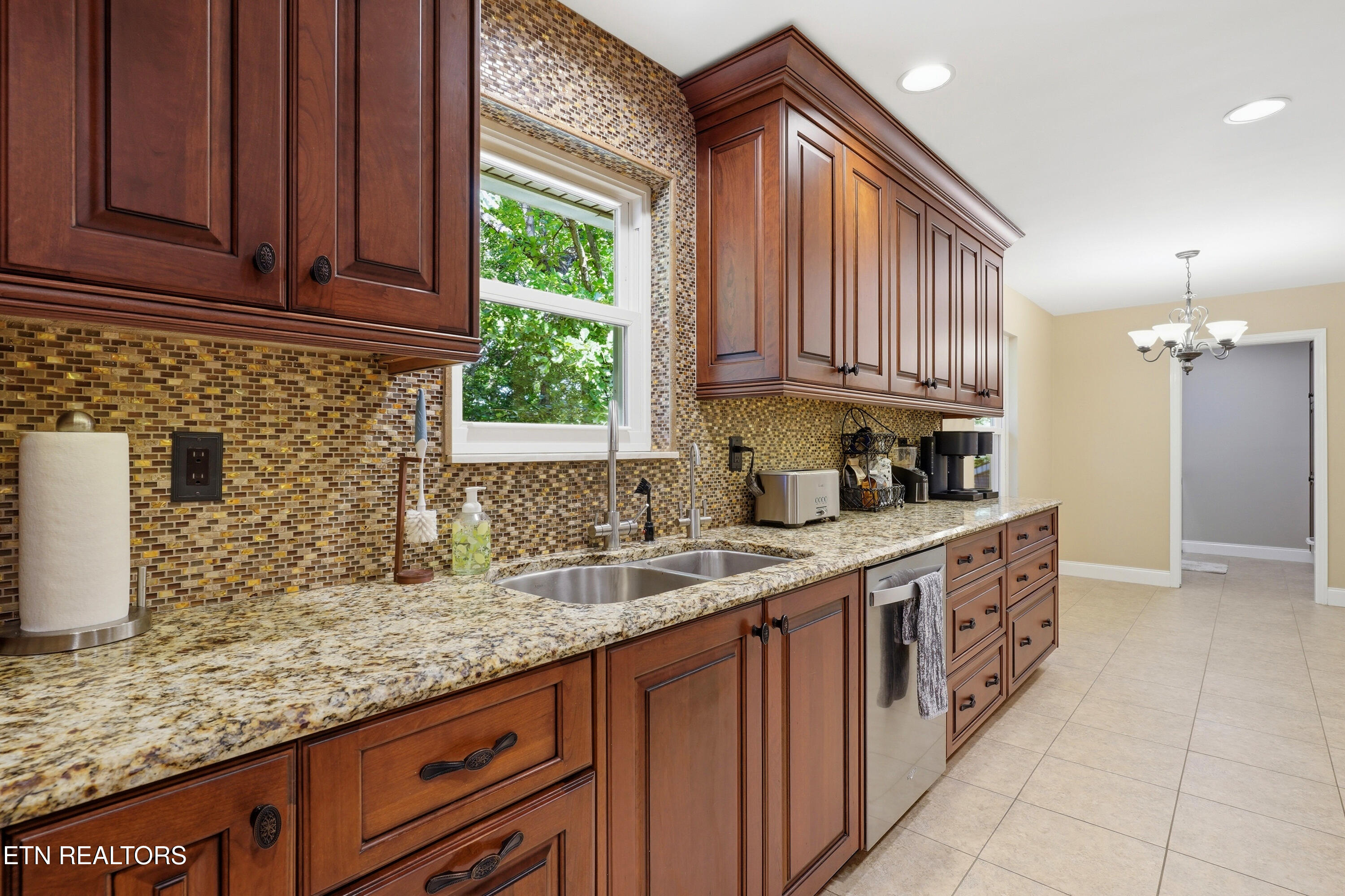 633 Banbury Road Knoxville TN 37934