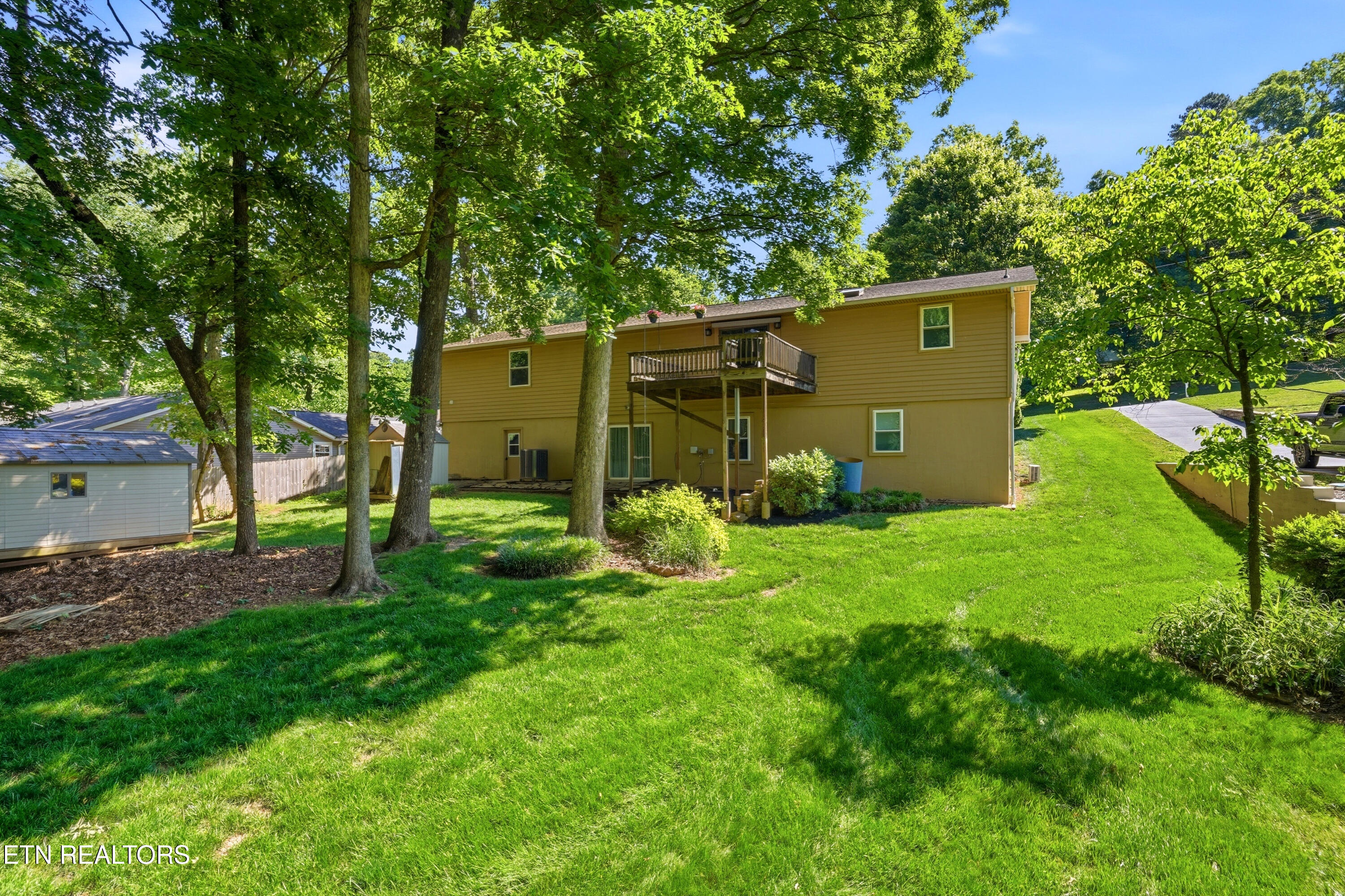 633 Banbury Road Knoxville TN 37934