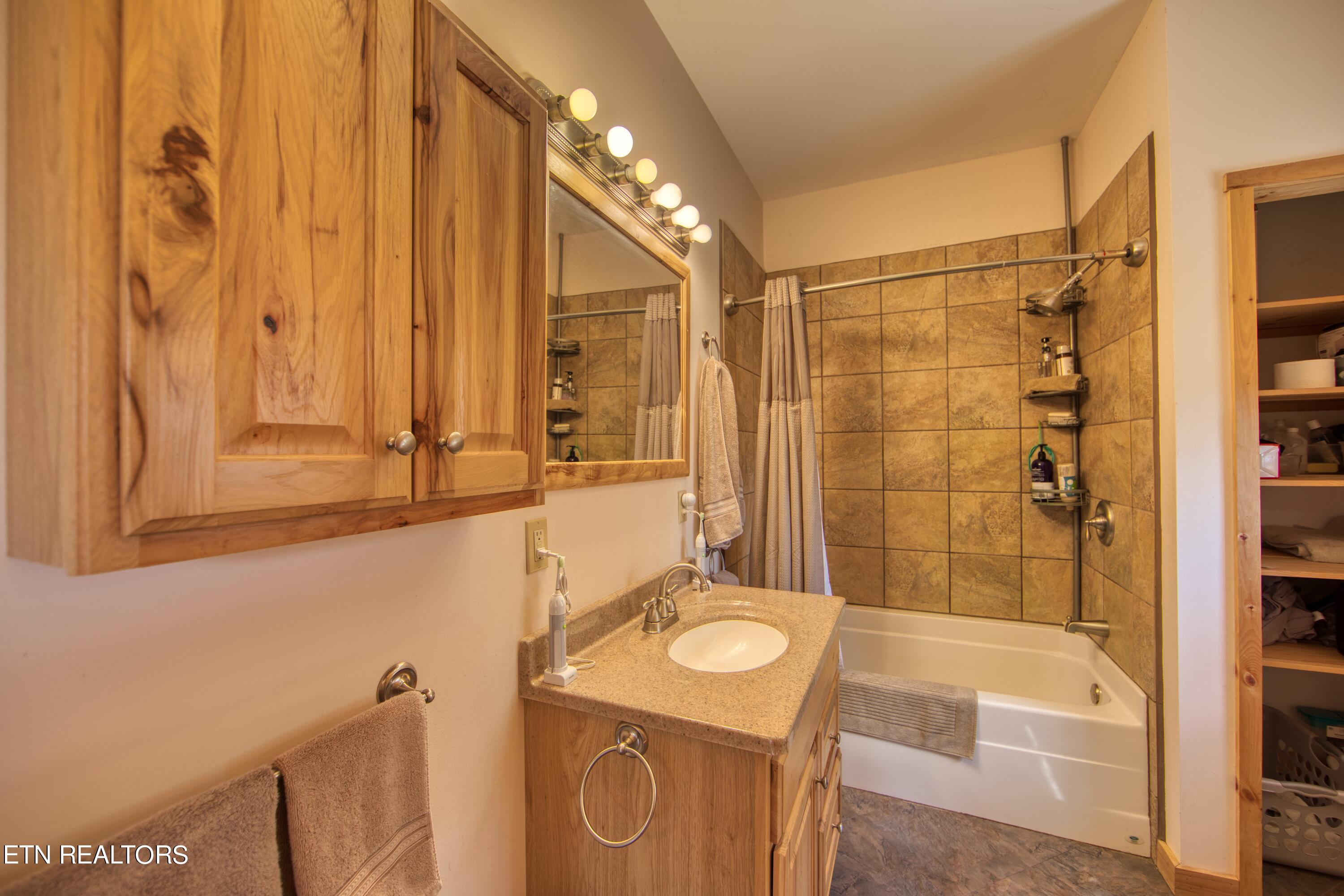 1240 Louvaine Road Jamestown TN 38556