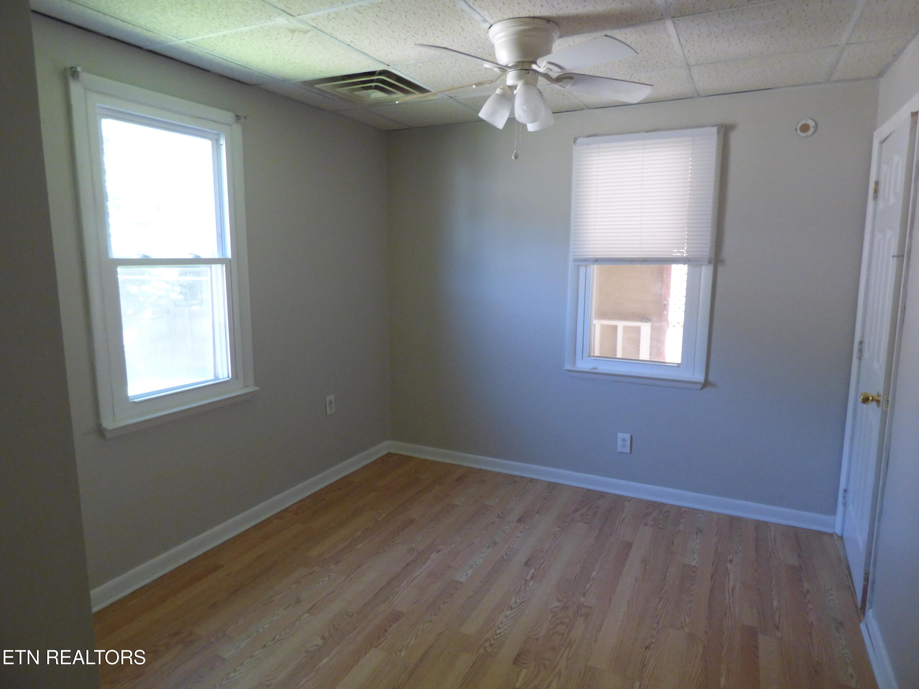 128 Harrison Avenue Crossville TN 38555