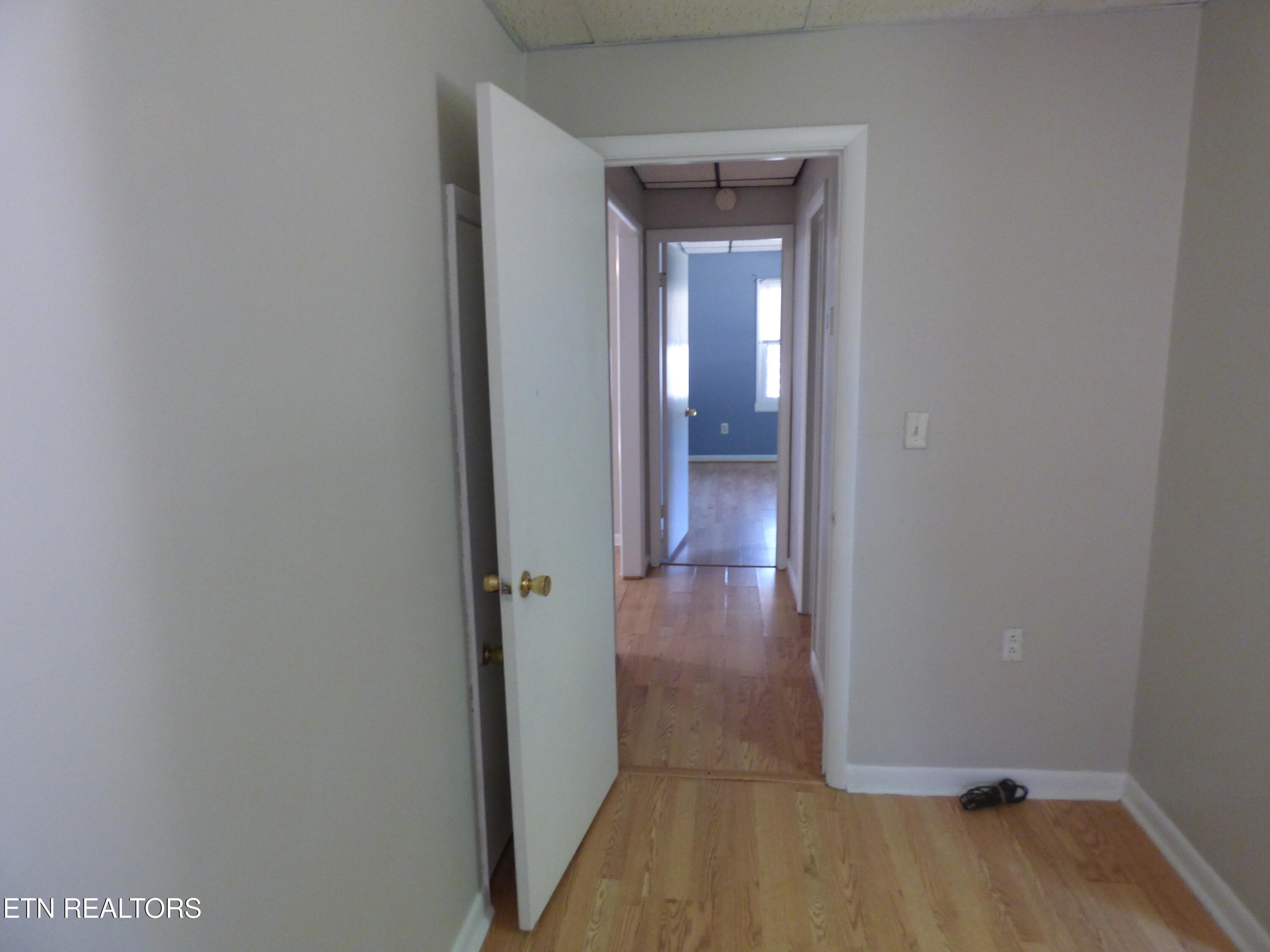 128 Harrison Avenue Crossville TN 38555