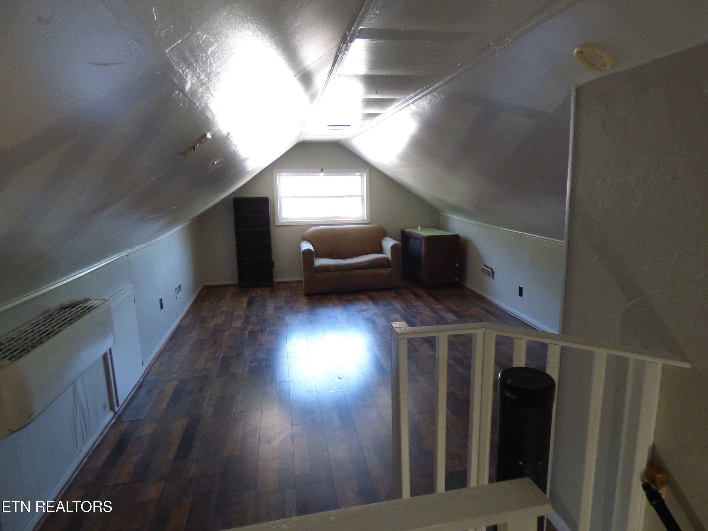 128 Harrison Avenue Crossville TN 38555