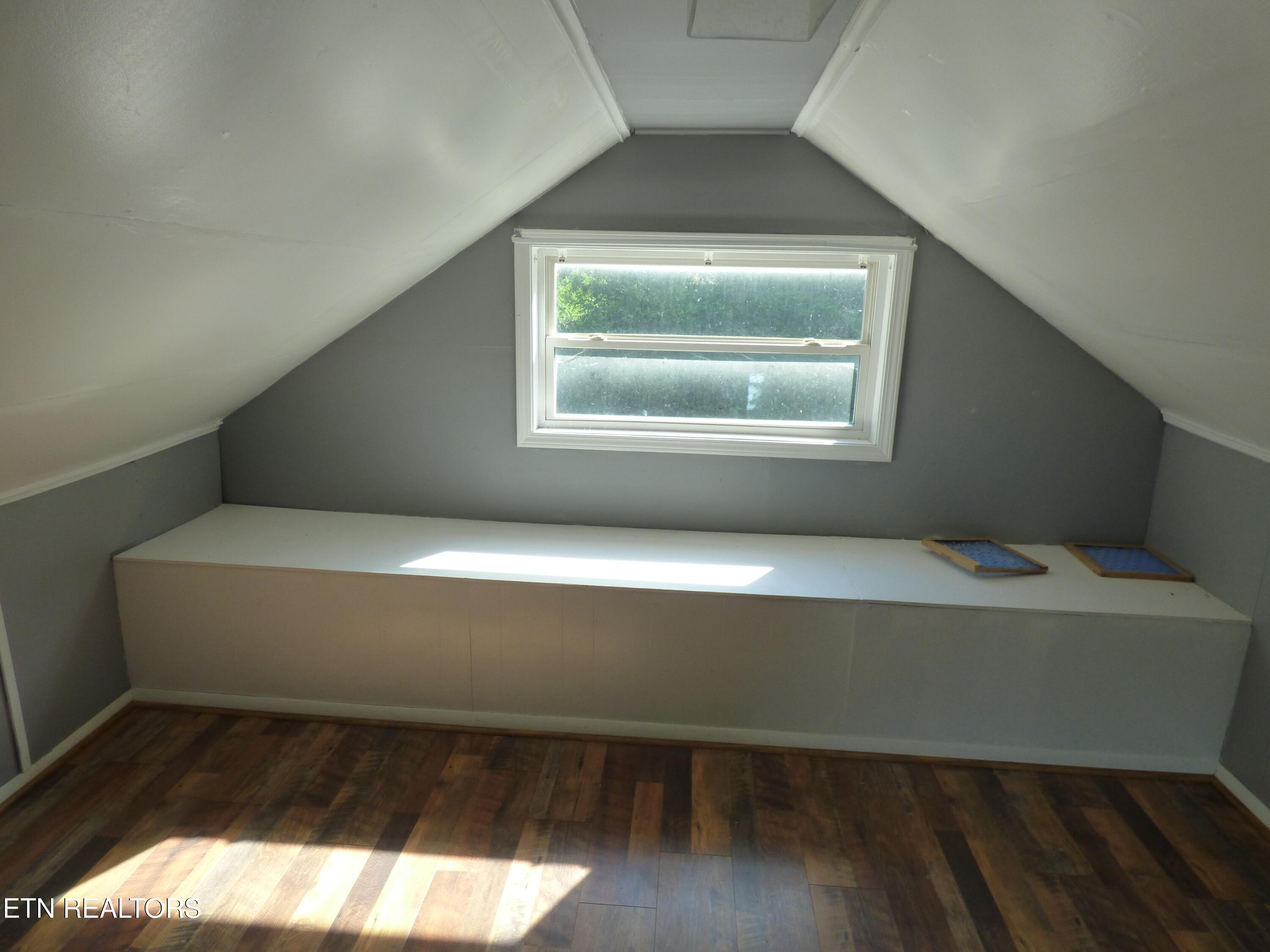 128 Harrison Avenue Crossville TN 38555