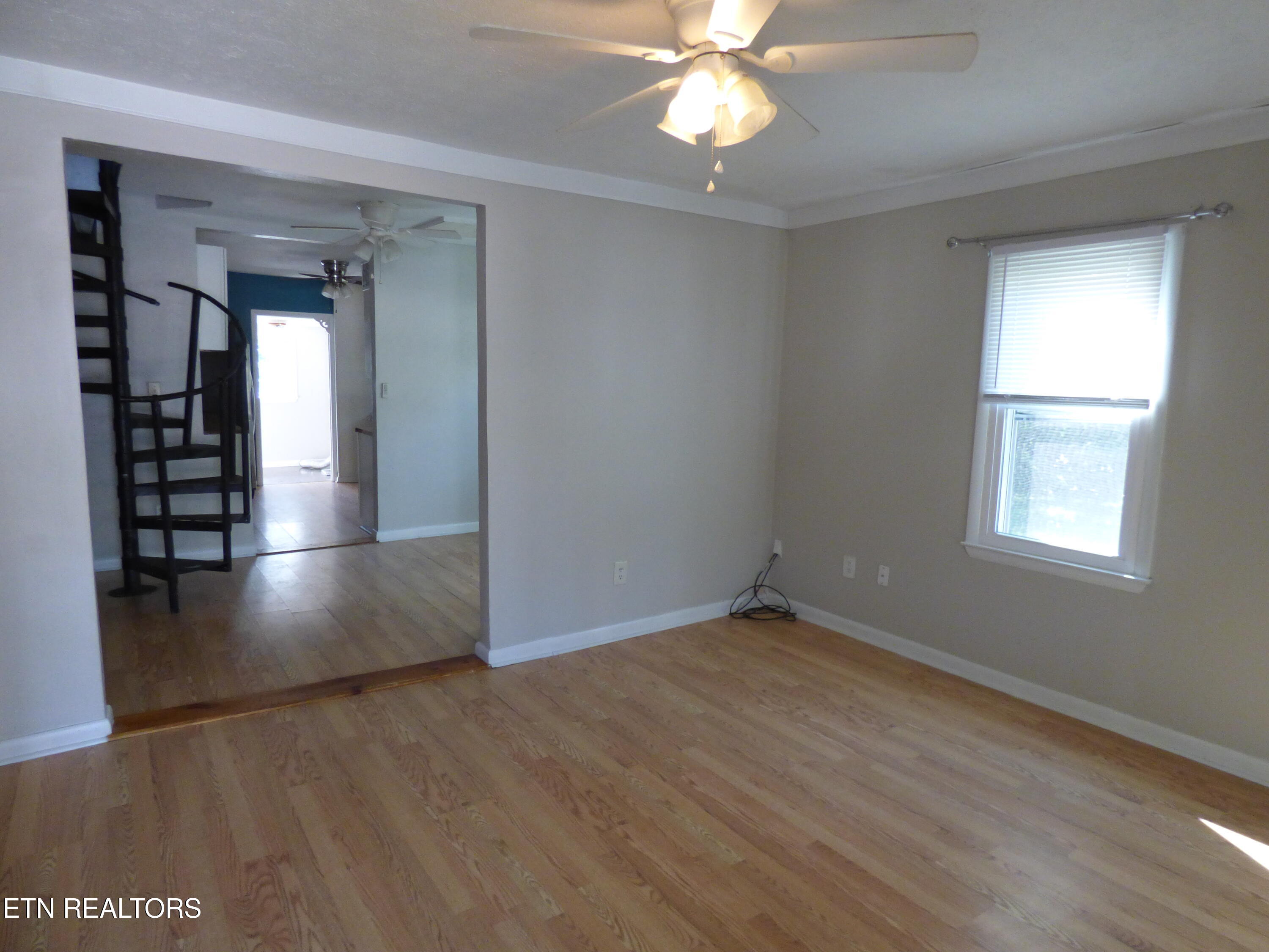 128 Harrison Avenue Crossville TN 38555