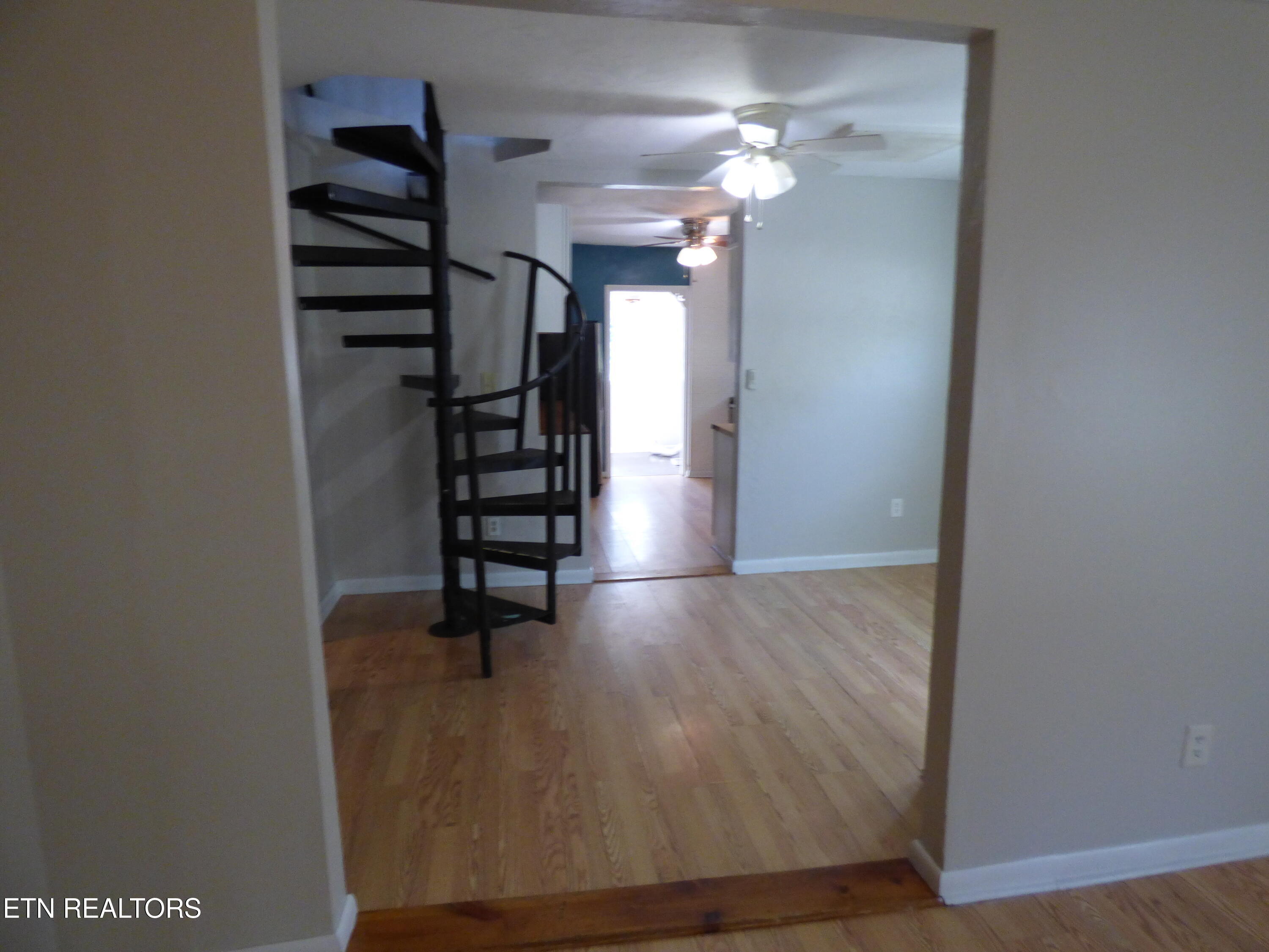 128 Harrison Avenue Crossville TN 38555