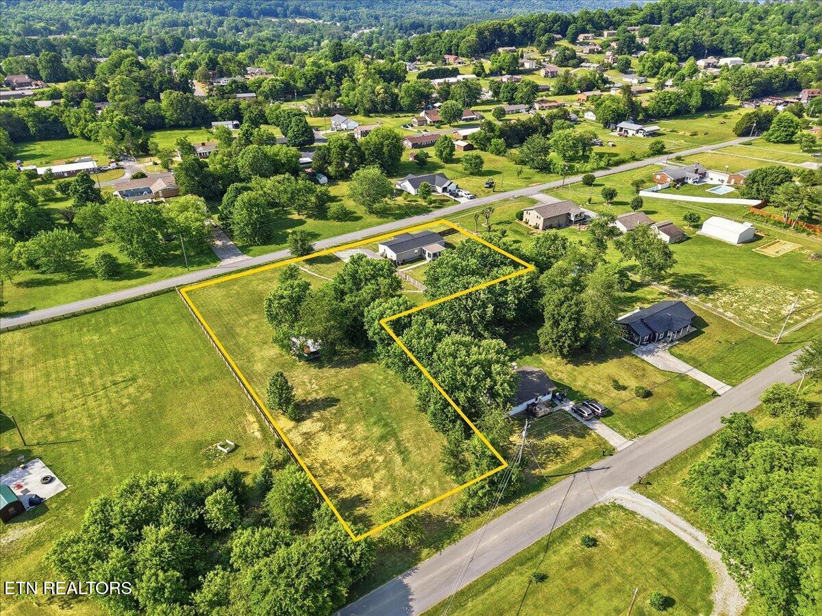 319 Tucker Road Seymour TN 37865