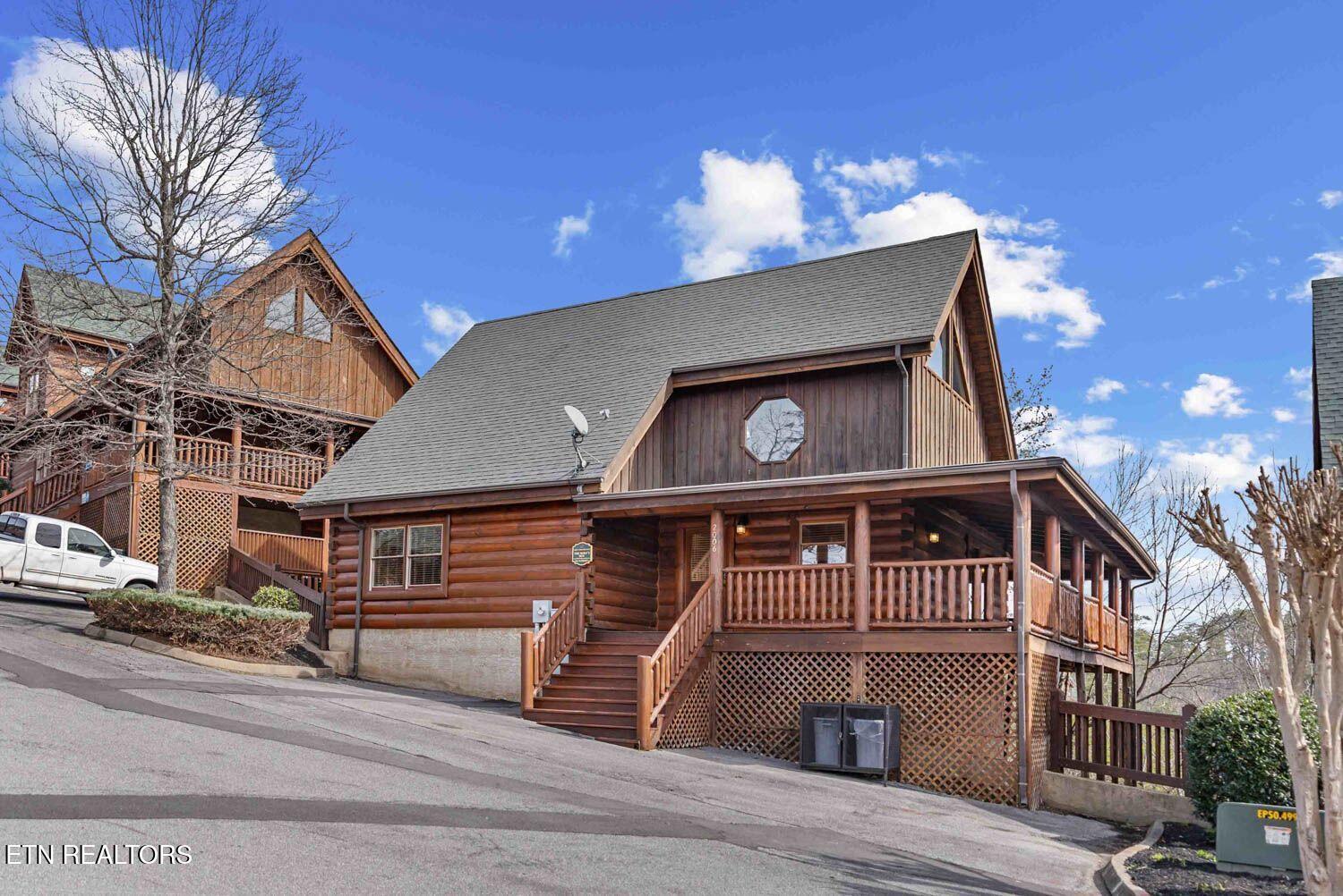 2006 Cougar Crossing Way Sevierville TN 37876