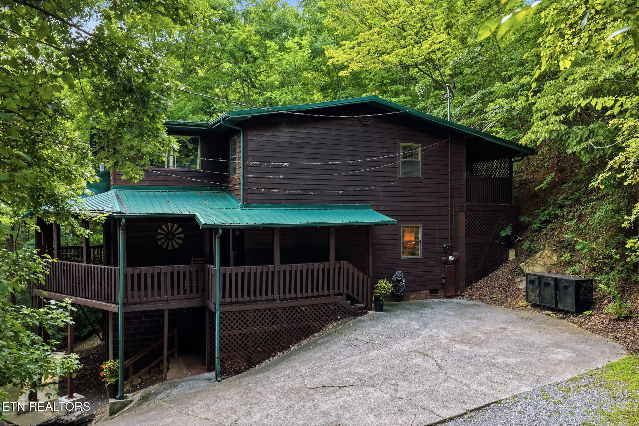 2202 Applewood Road Sevierville TN 37862