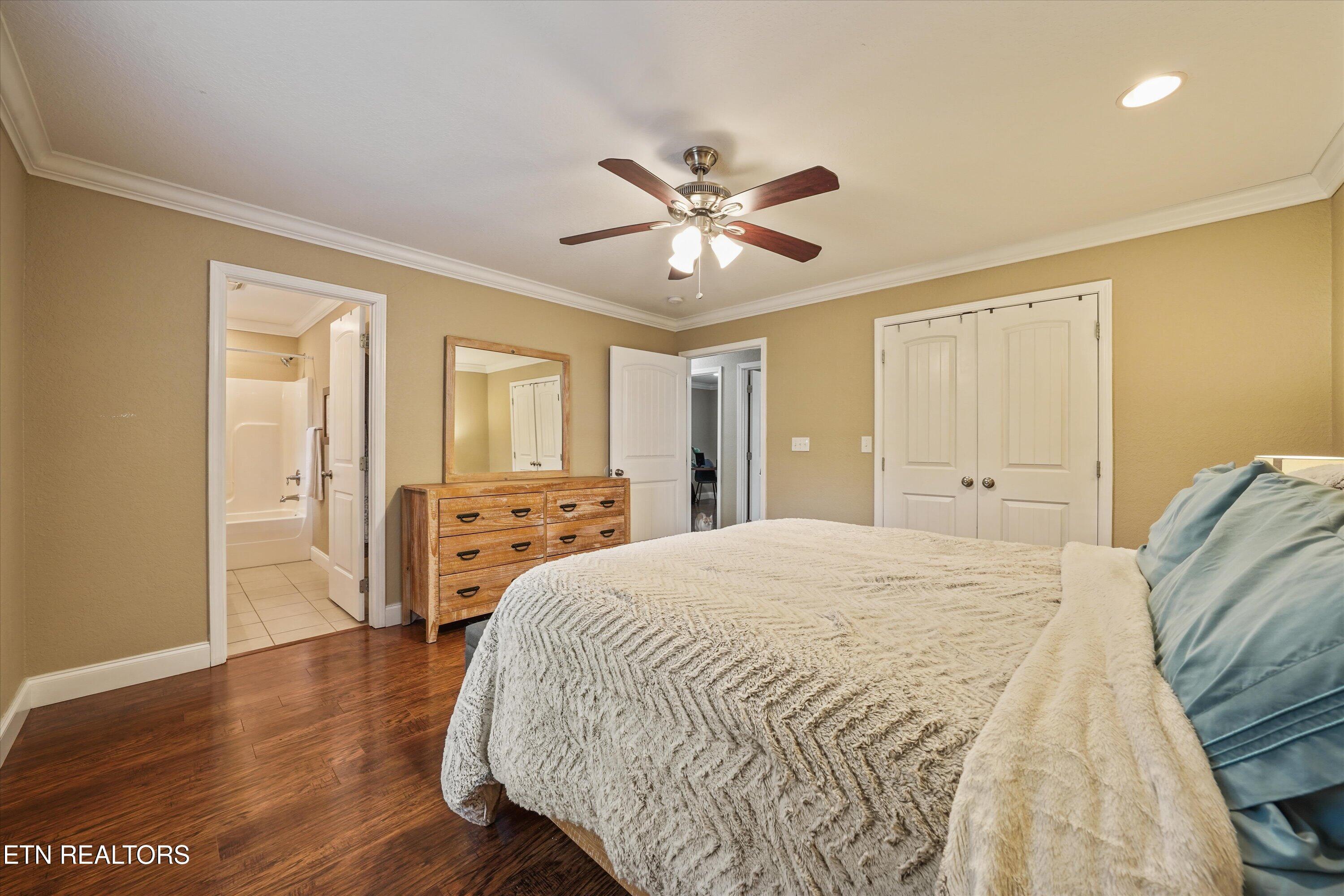 608 W 3rd Avenue Lenoir City TN 37771