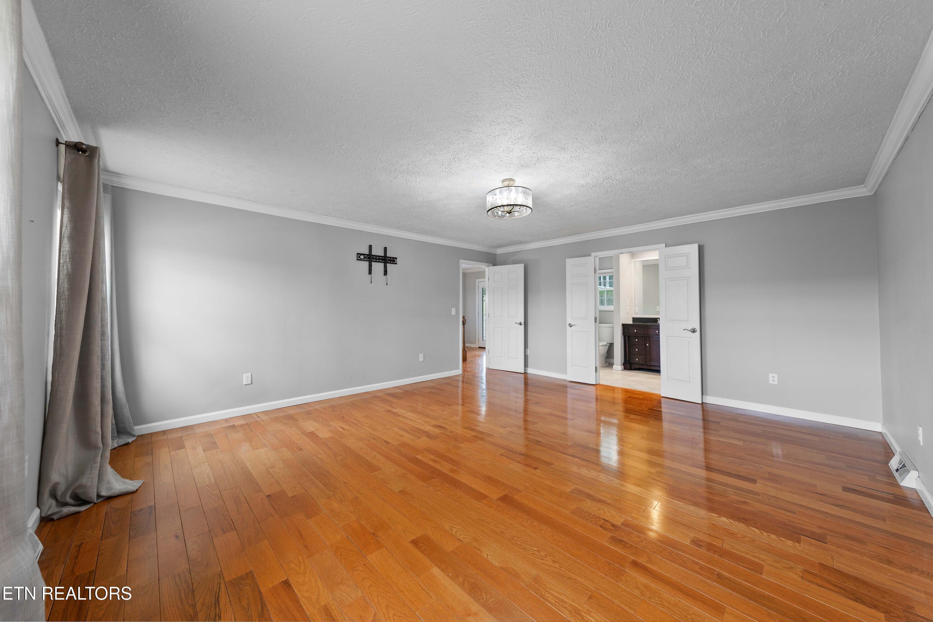 186 Broyles Drive Caryville TN 37714