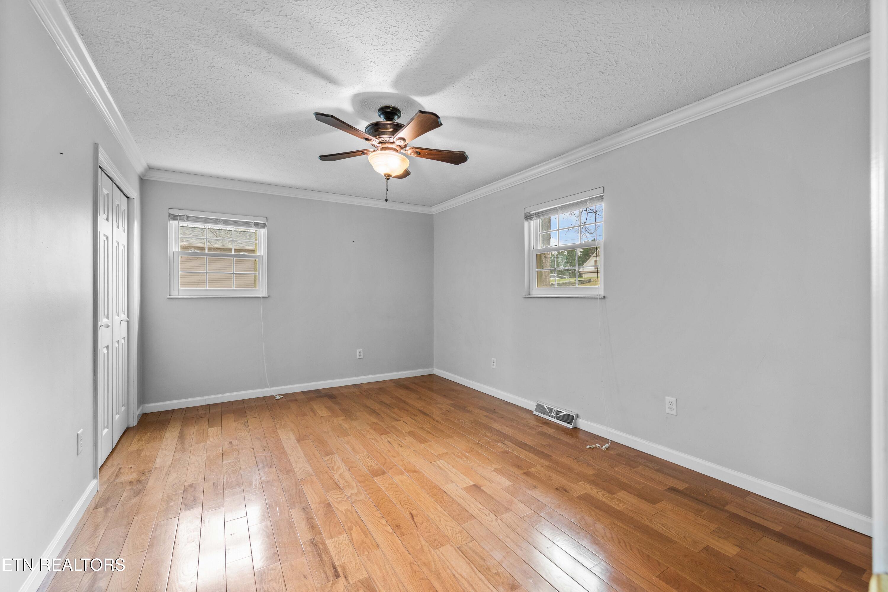 186 Broyles Drive Caryville TN 37714