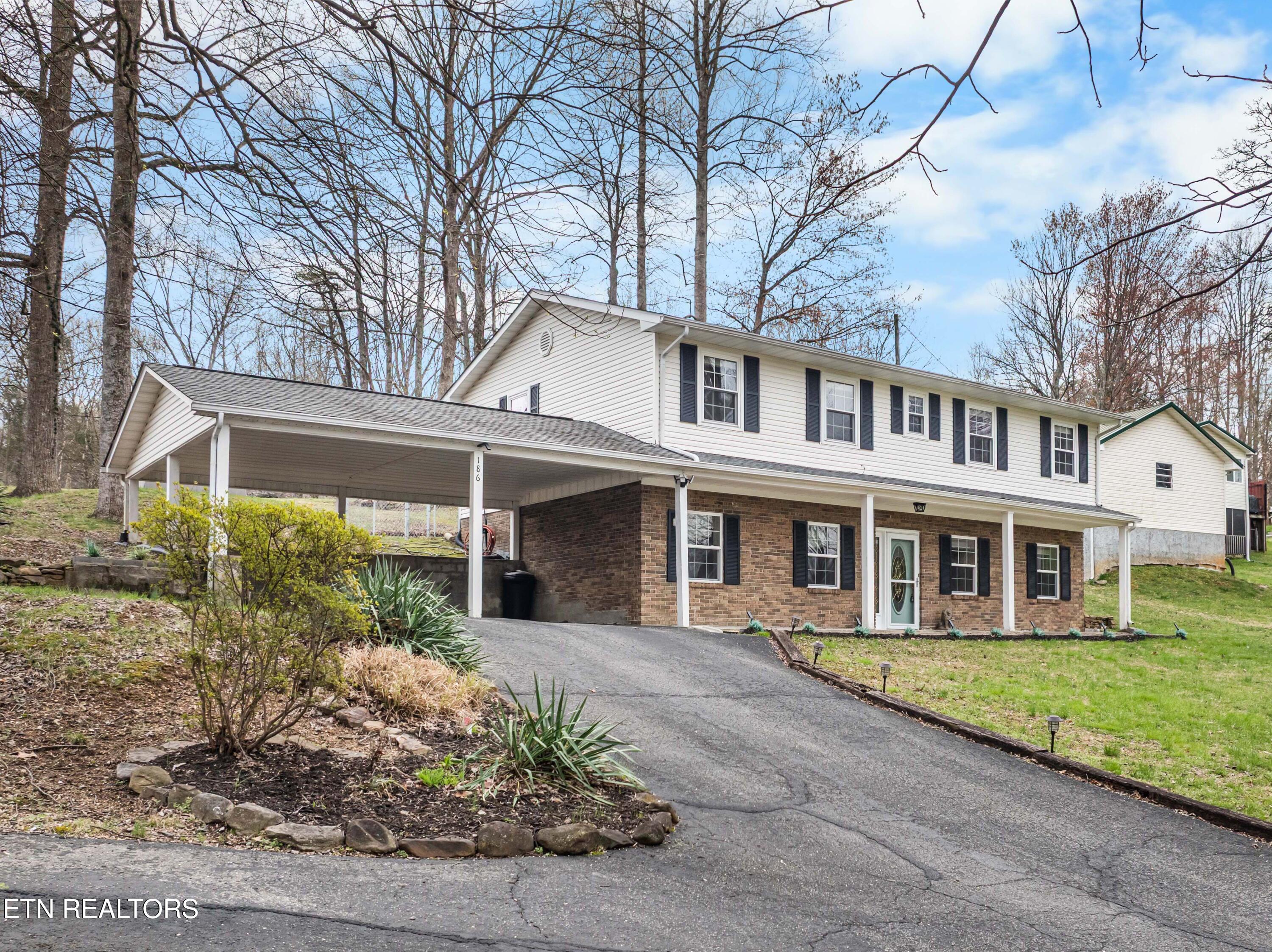 186 Broyles Drive Caryville TN 37714