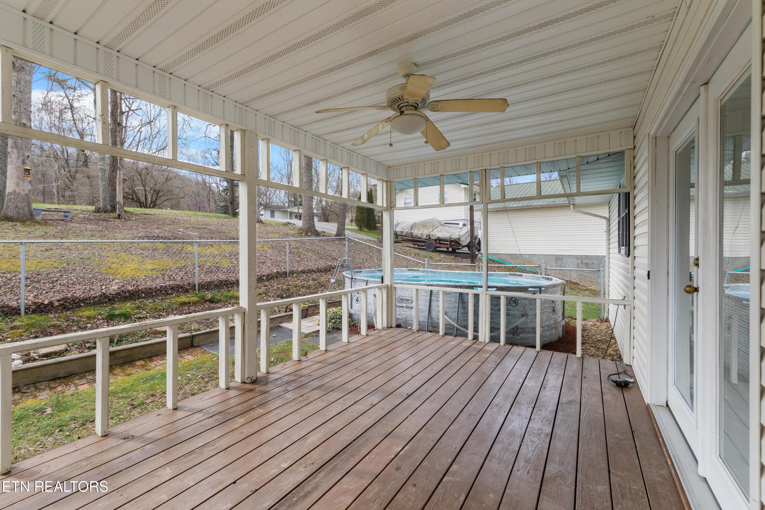 186 Broyles Drive Caryville TN 37714