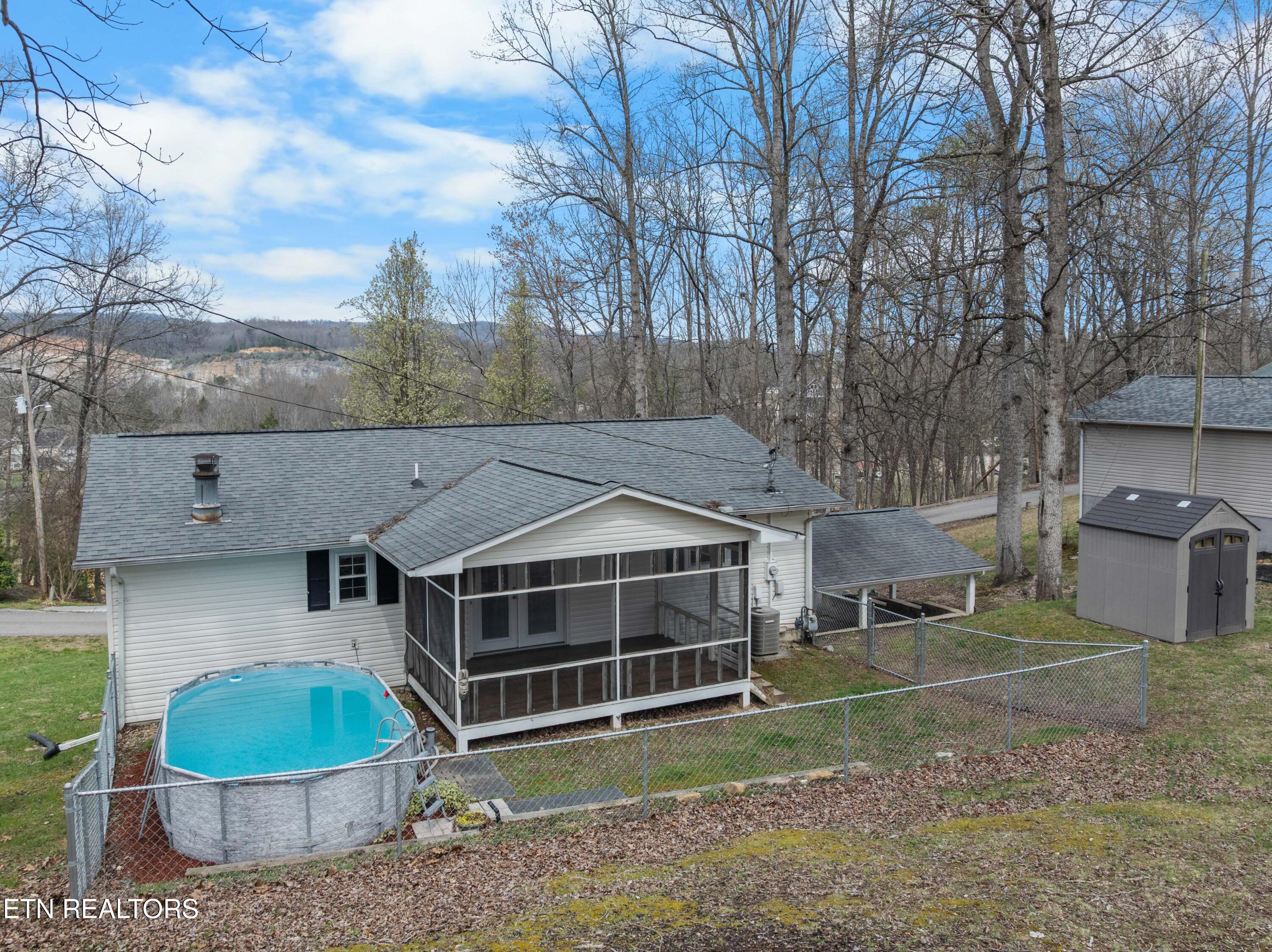 186 Broyles Drive Caryville TN 37714