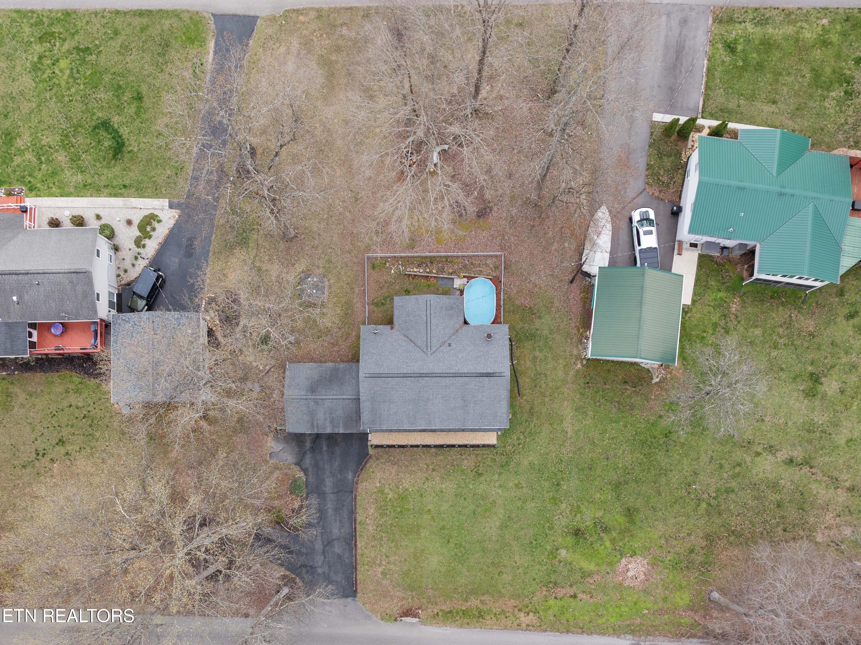 186 Broyles Drive Caryville TN 37714