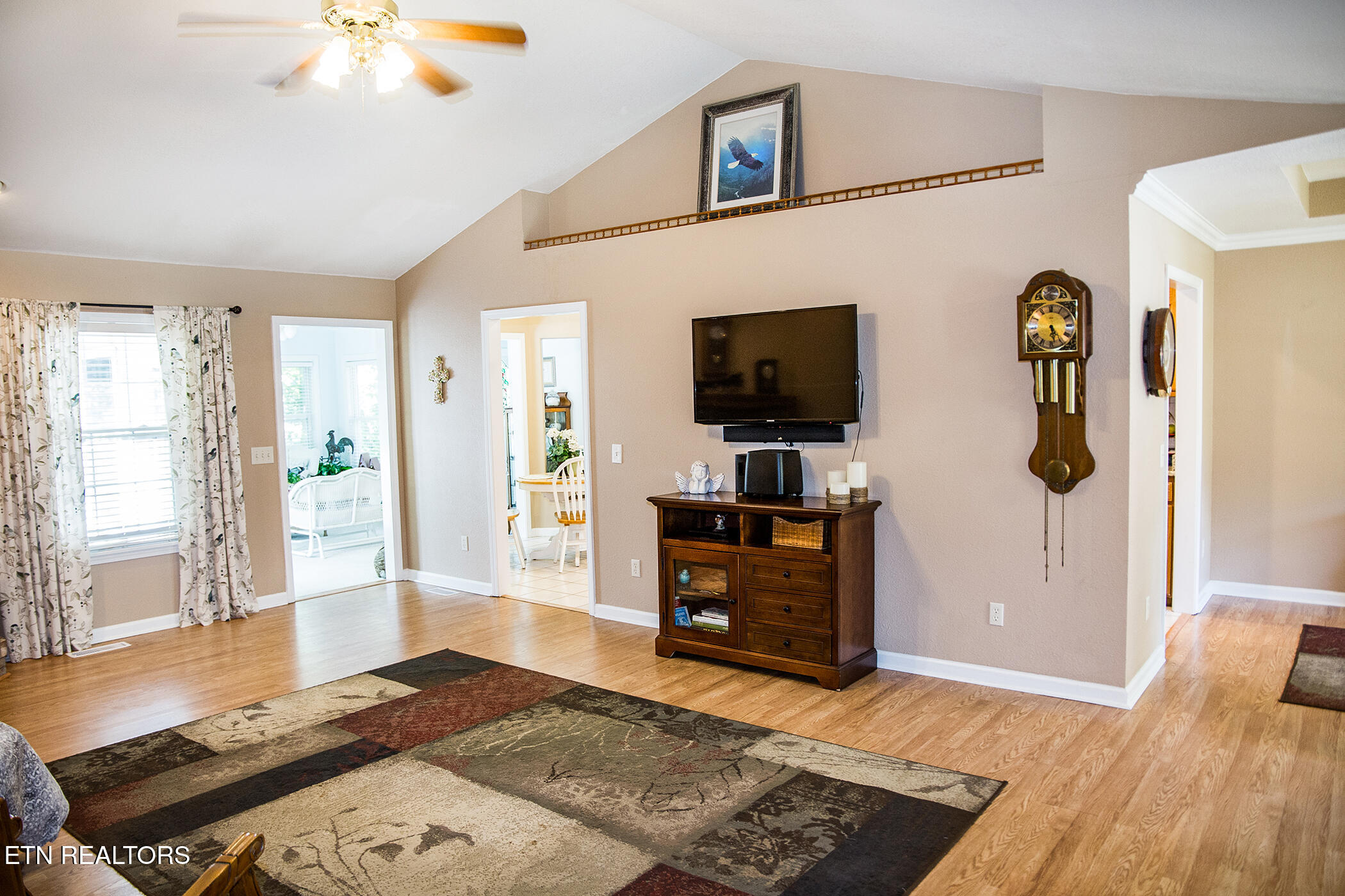 545 Snead Drive Crossville TN 38558