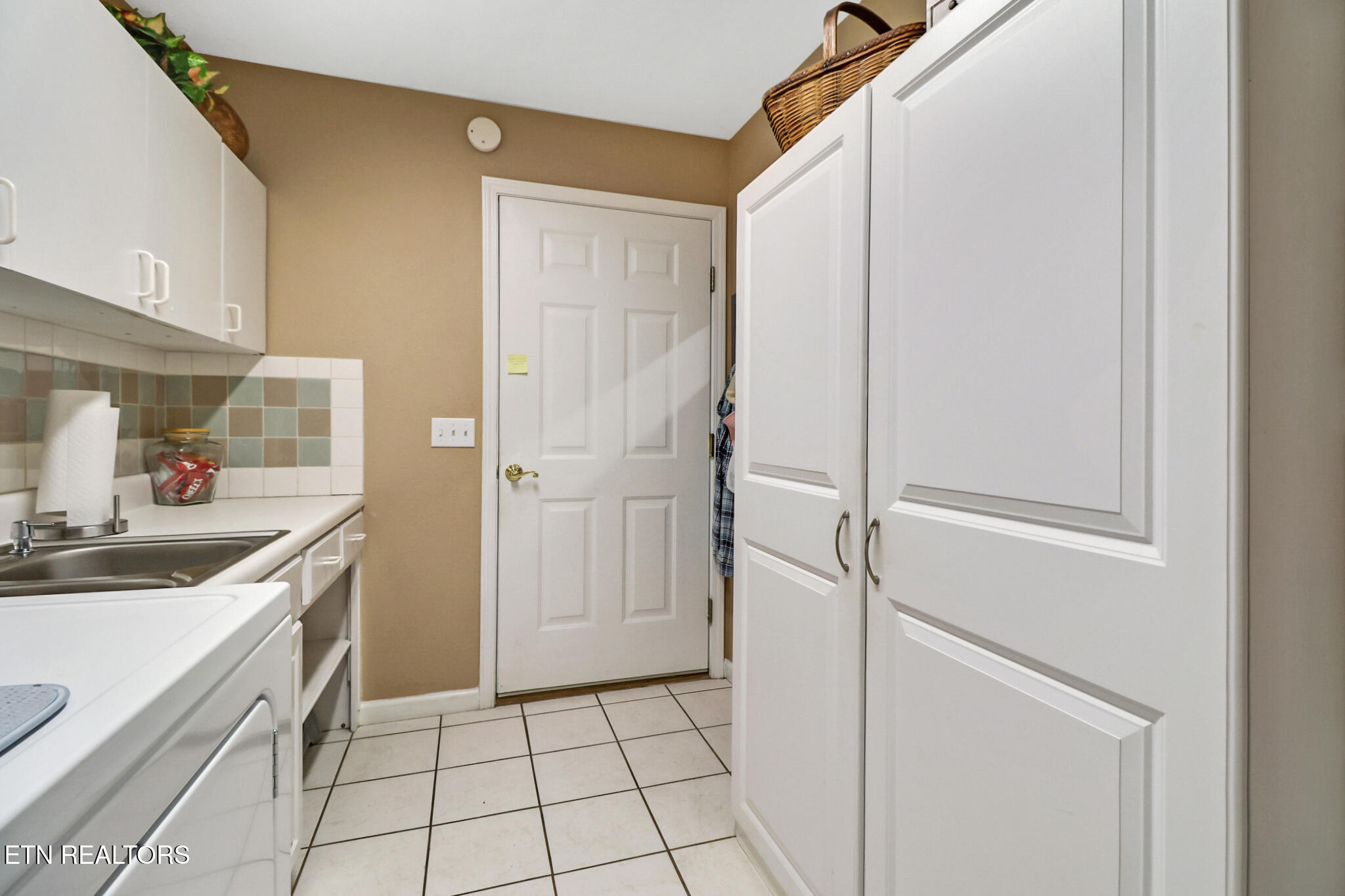 545 Snead Drive Crossville TN 38558