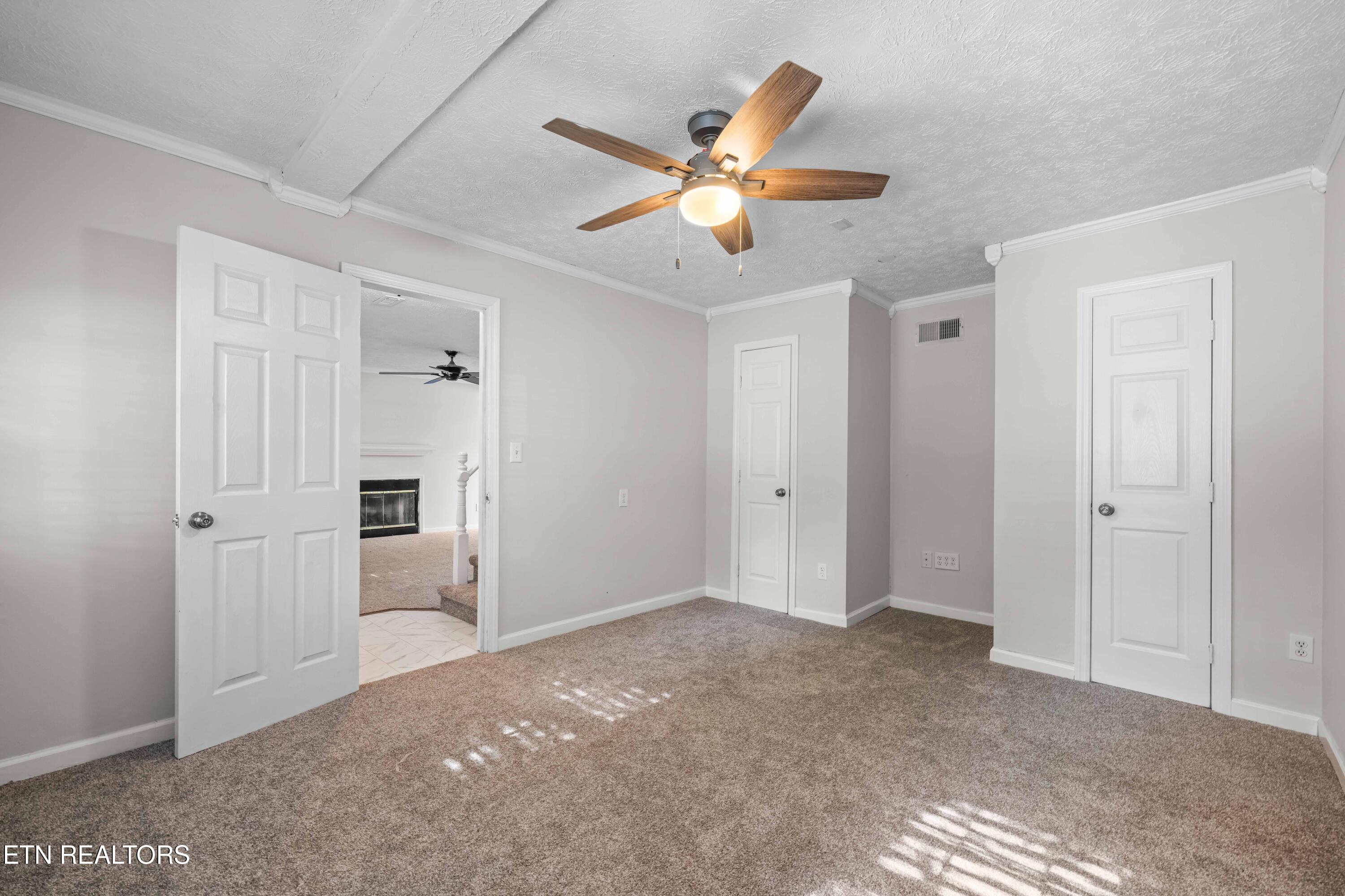 2004 Hyde Park Lane Knoxville TN 37921