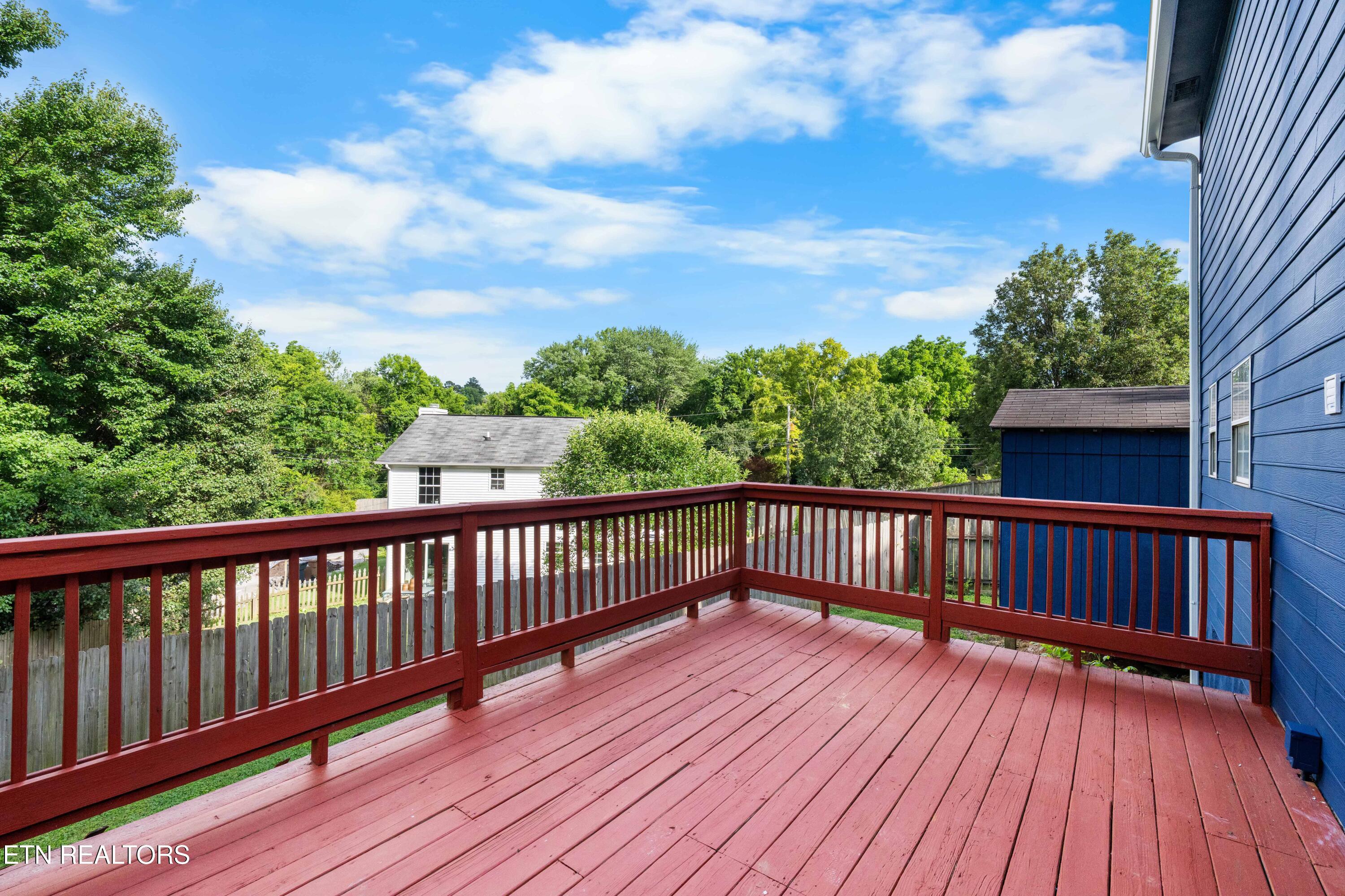 2004 Hyde Park Lane Knoxville TN 37921