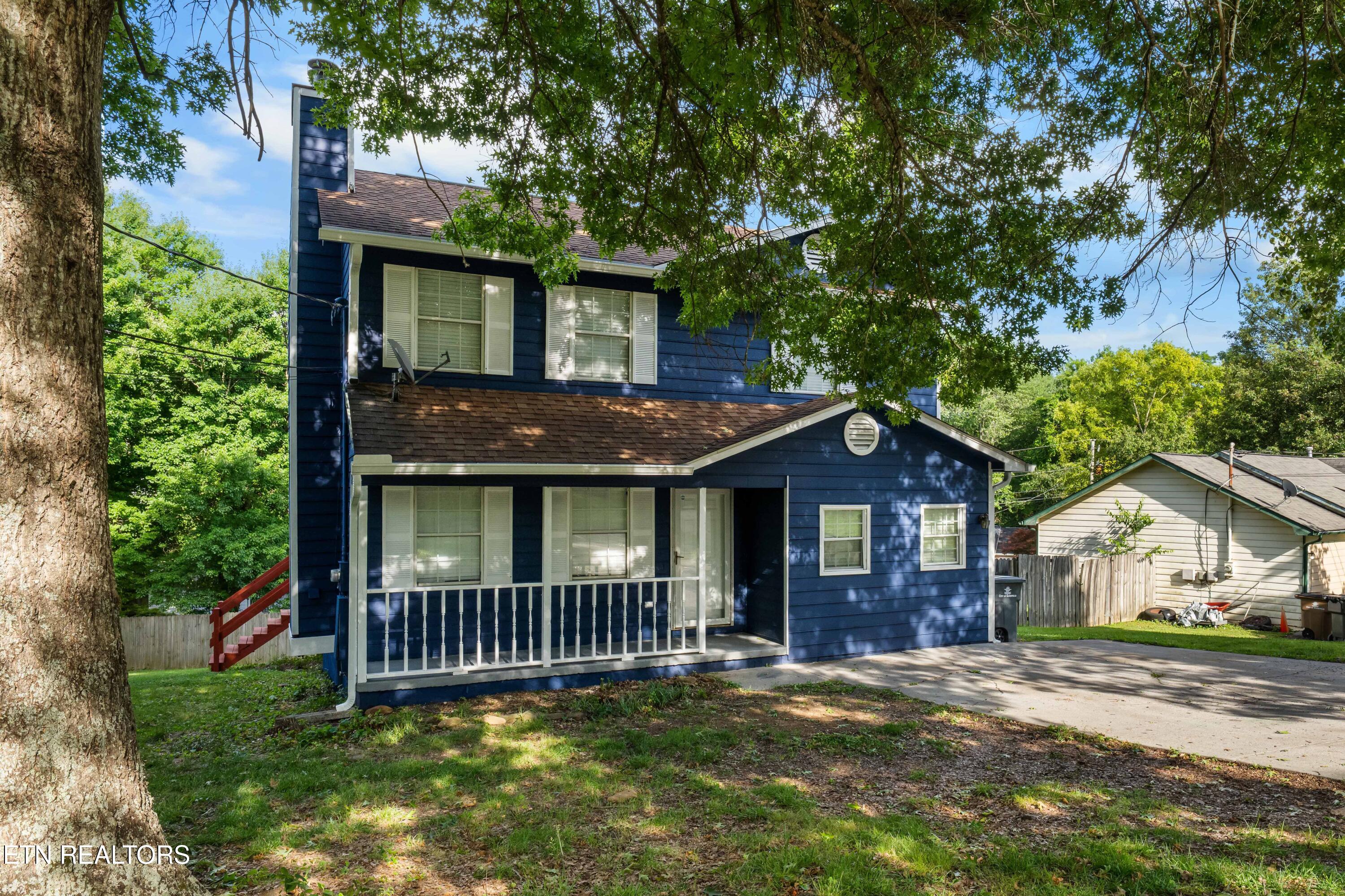 2004 Hyde Park Lane Knoxville TN 37921