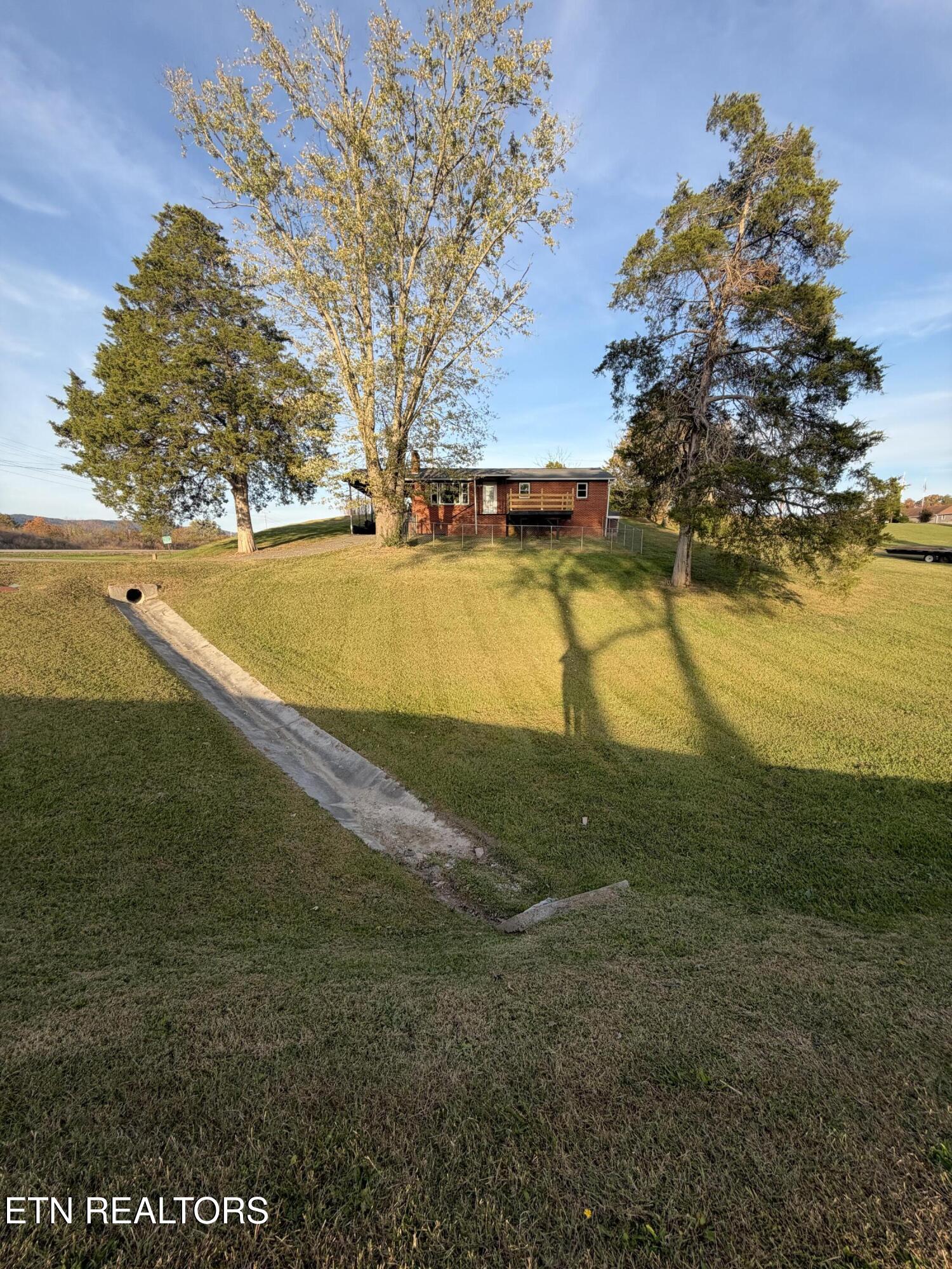 770 Forge Ridge Road Harrogate TN 37752