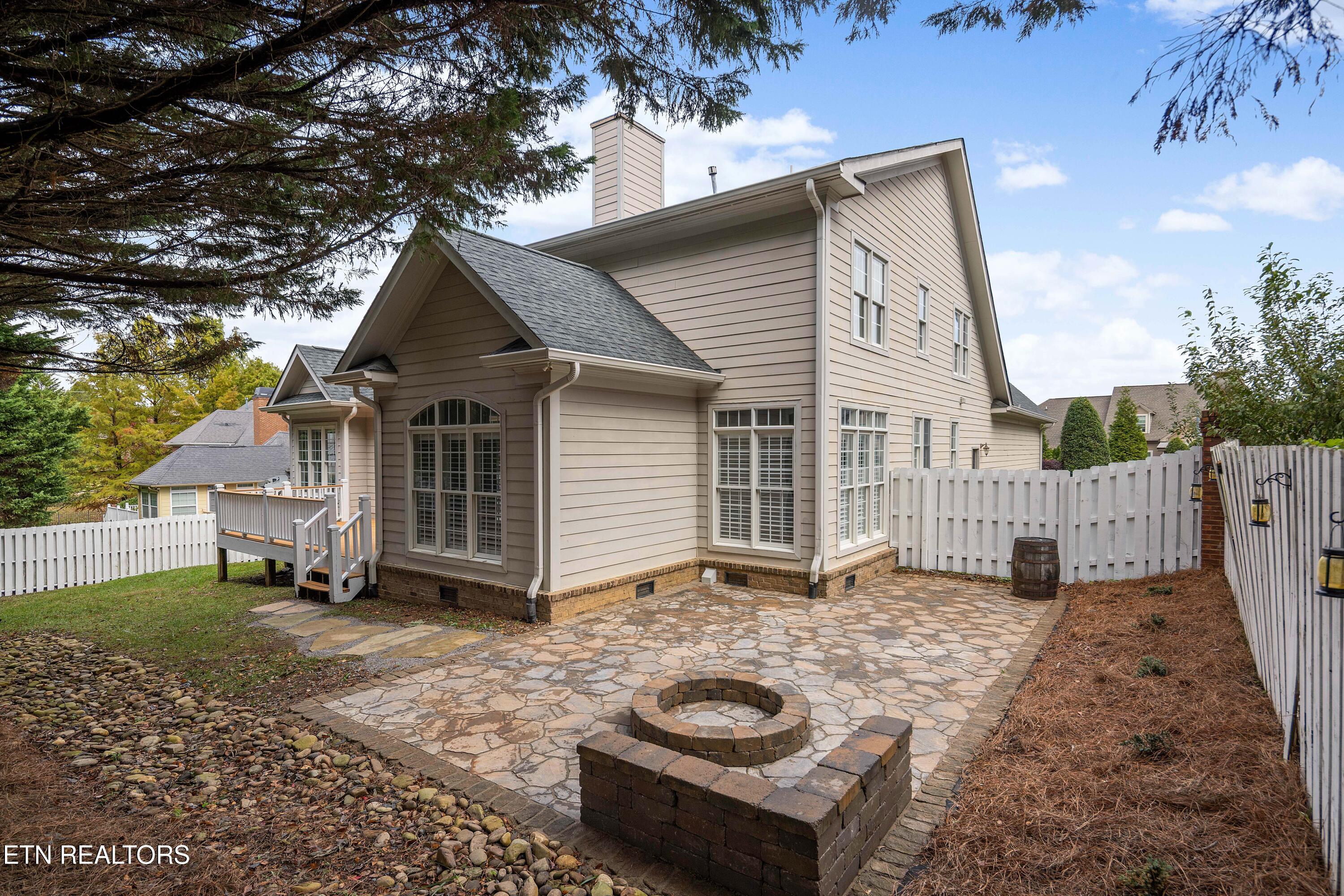 1119 Appaloosa Way Knoxville TN 37922