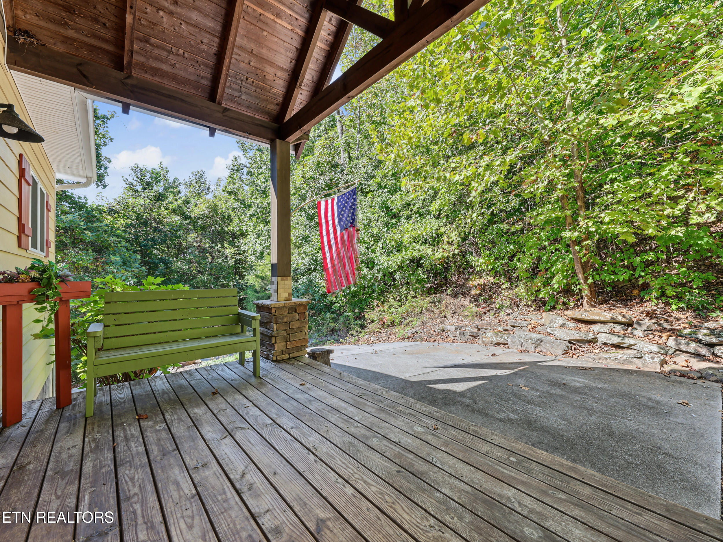 203 Nightshade Lane New Tazewell TN 37825