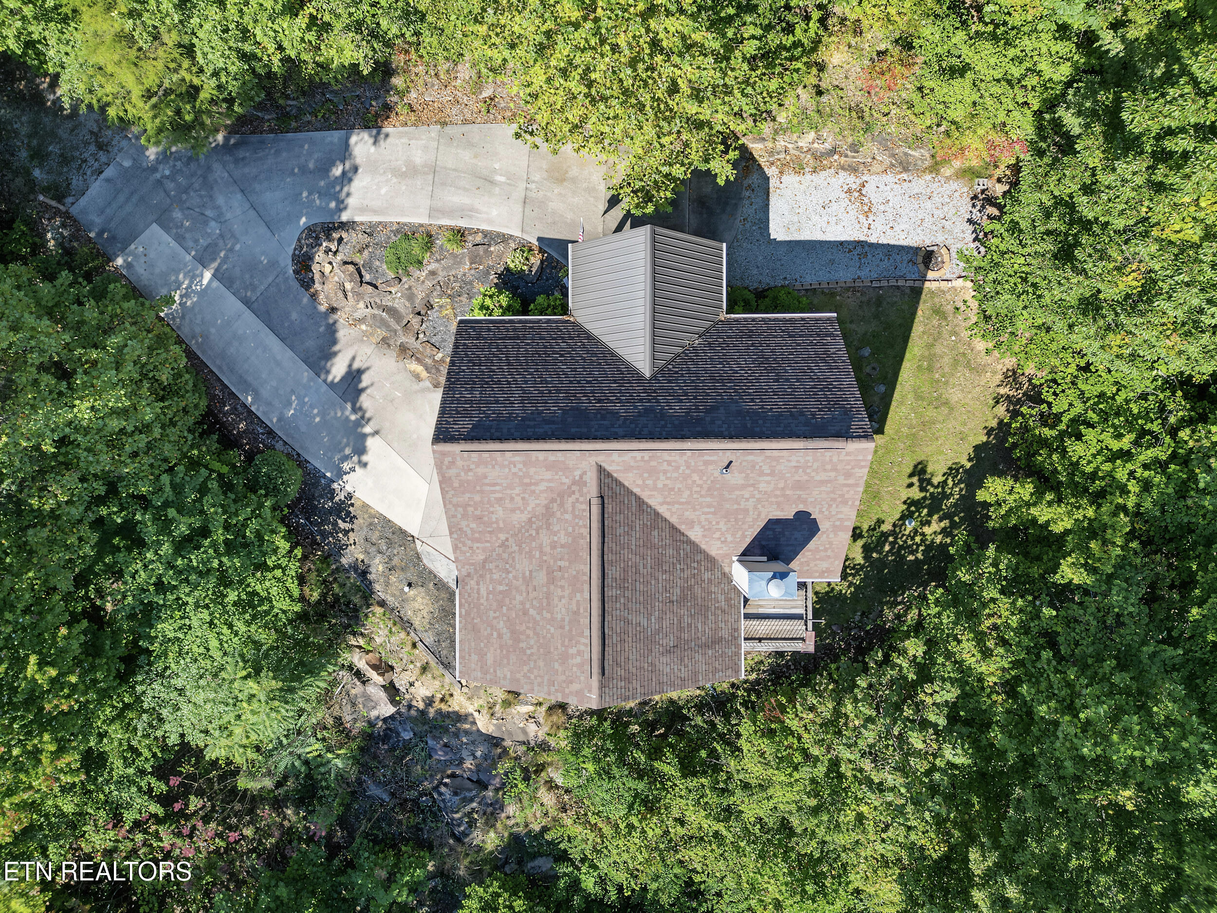 203 Nightshade Lane New Tazewell TN 37825