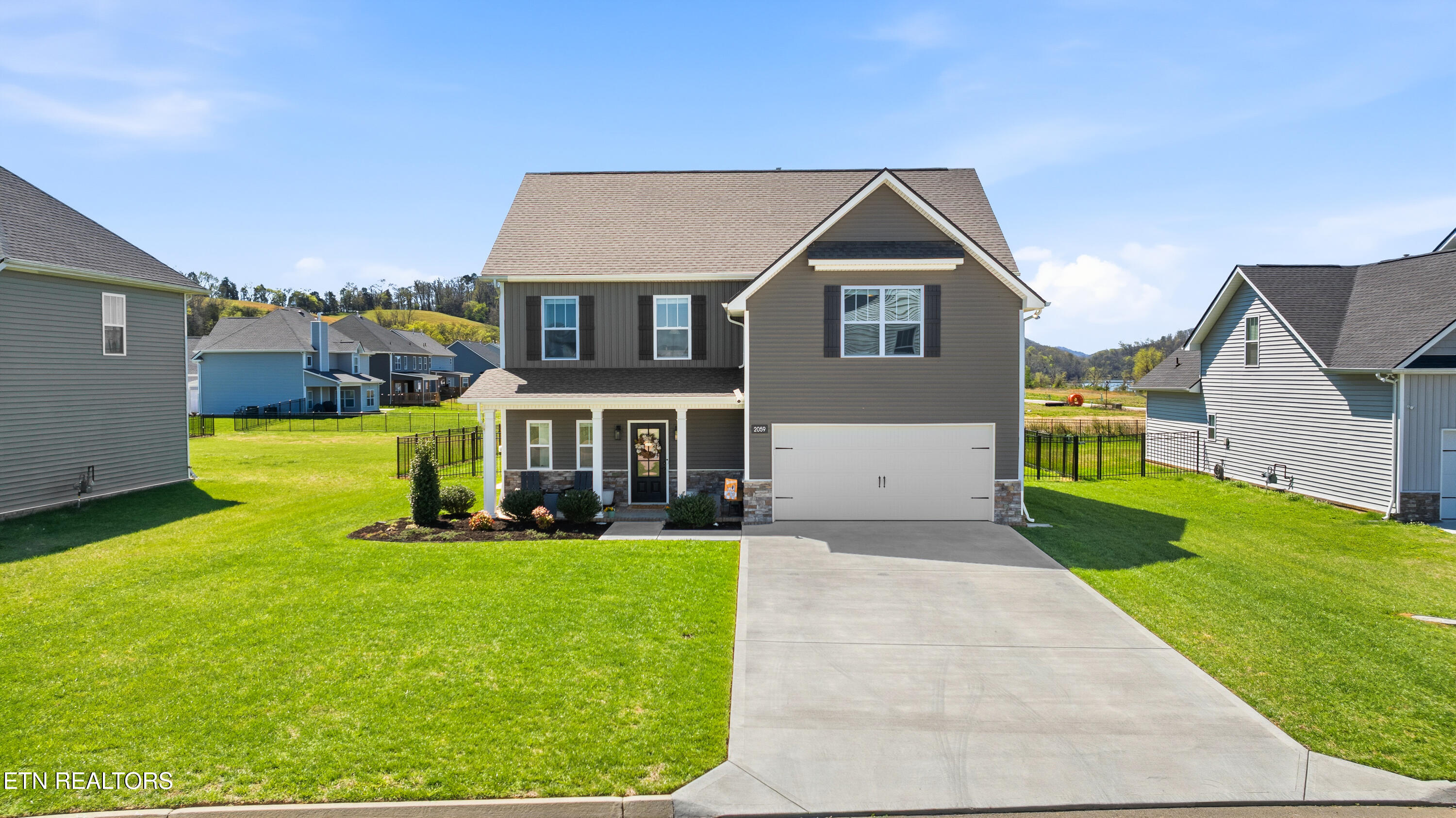 2059 Farm Boulevard Sevierville TN 37876