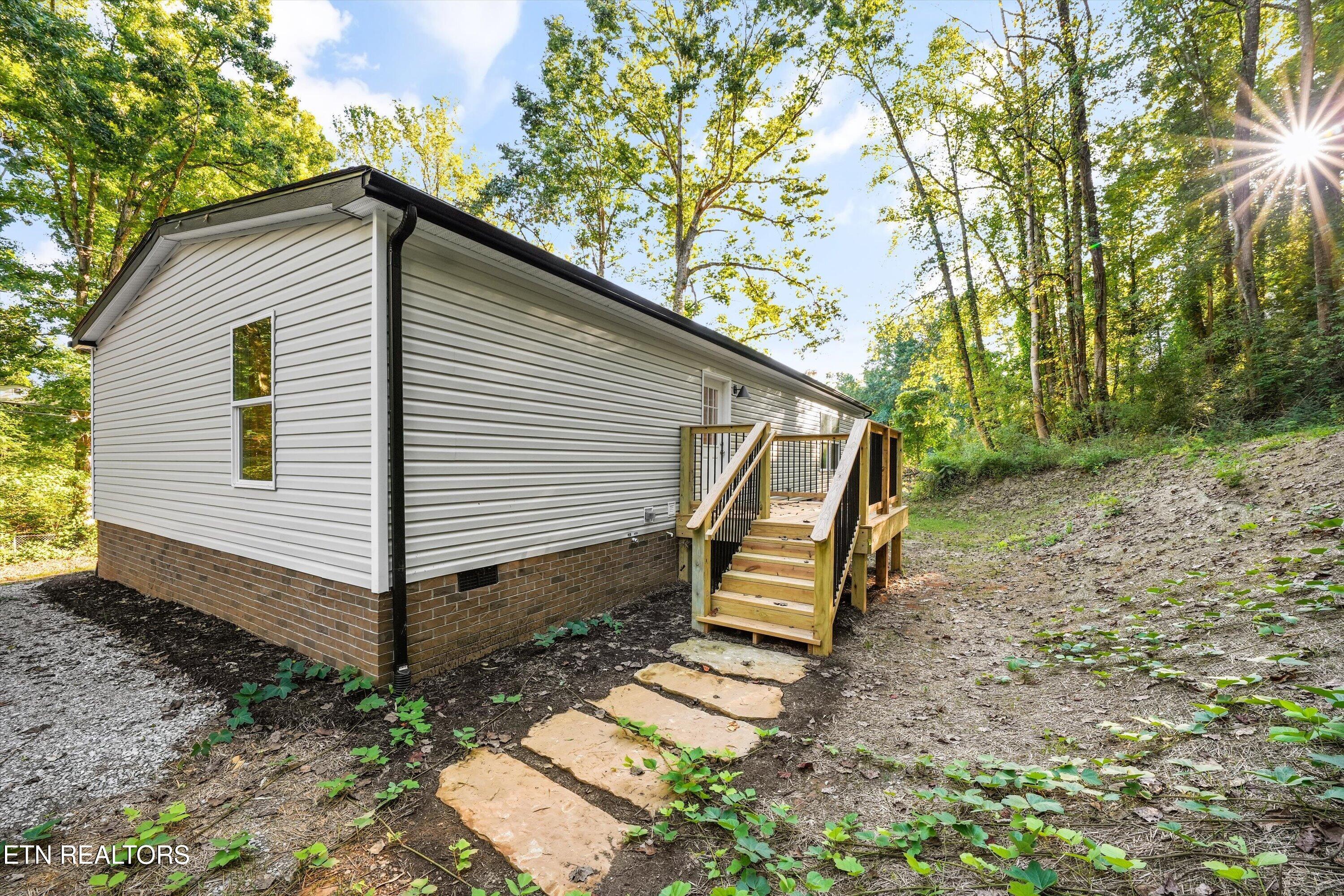 1153 Army Street Knoxville TN 37920