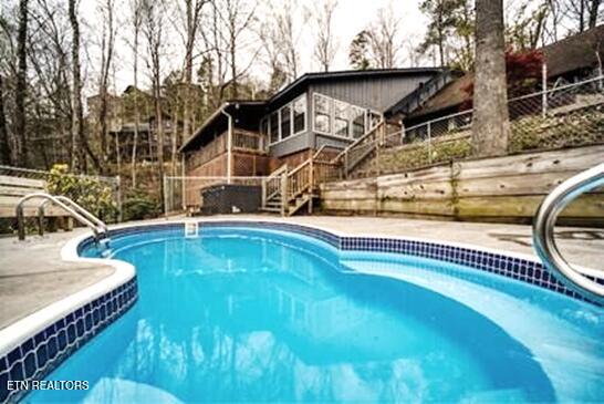 751 Ridge Road Gatlinburg TN 37738