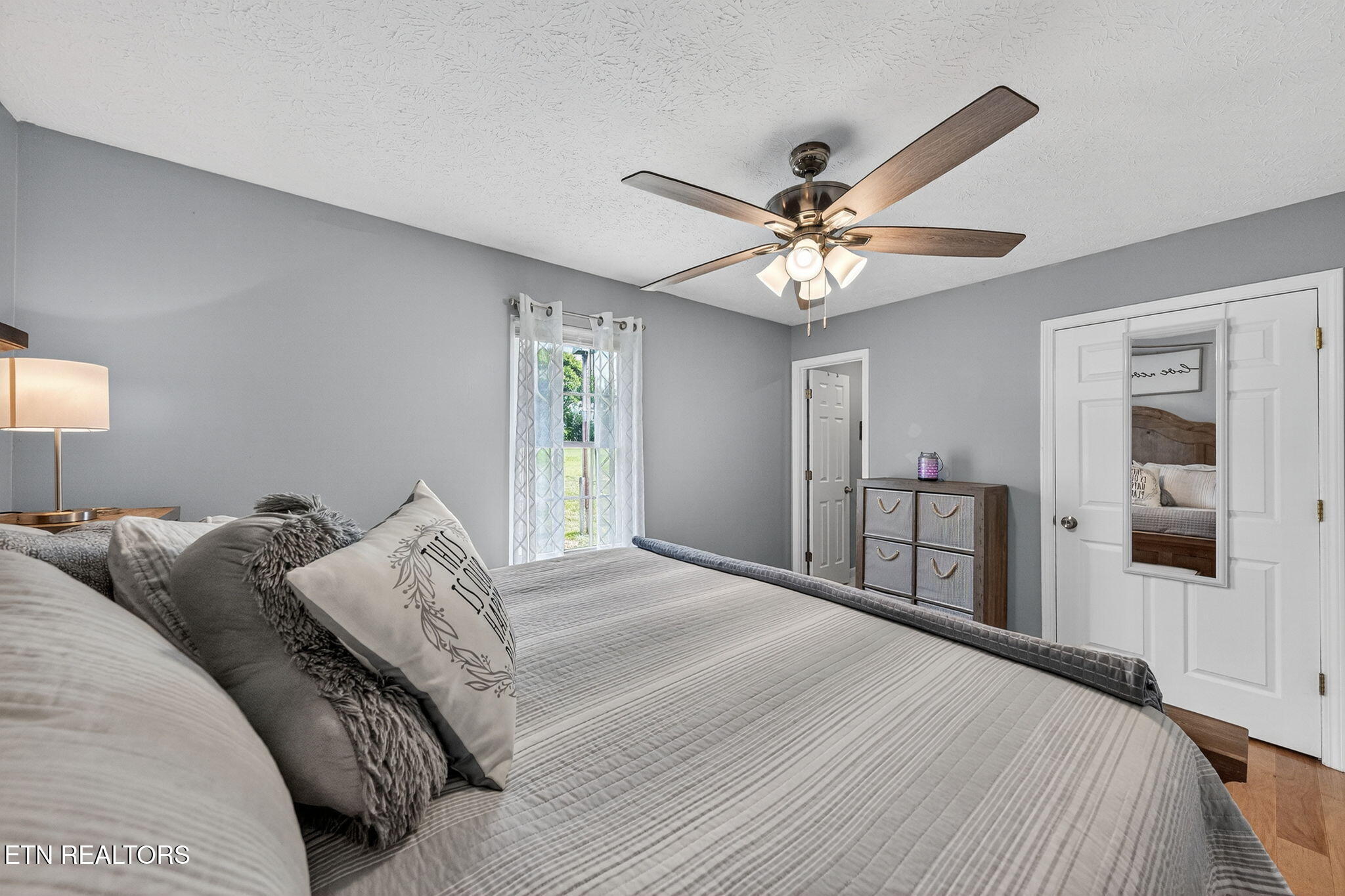 661 Ross Drive Dandridge TN 37725