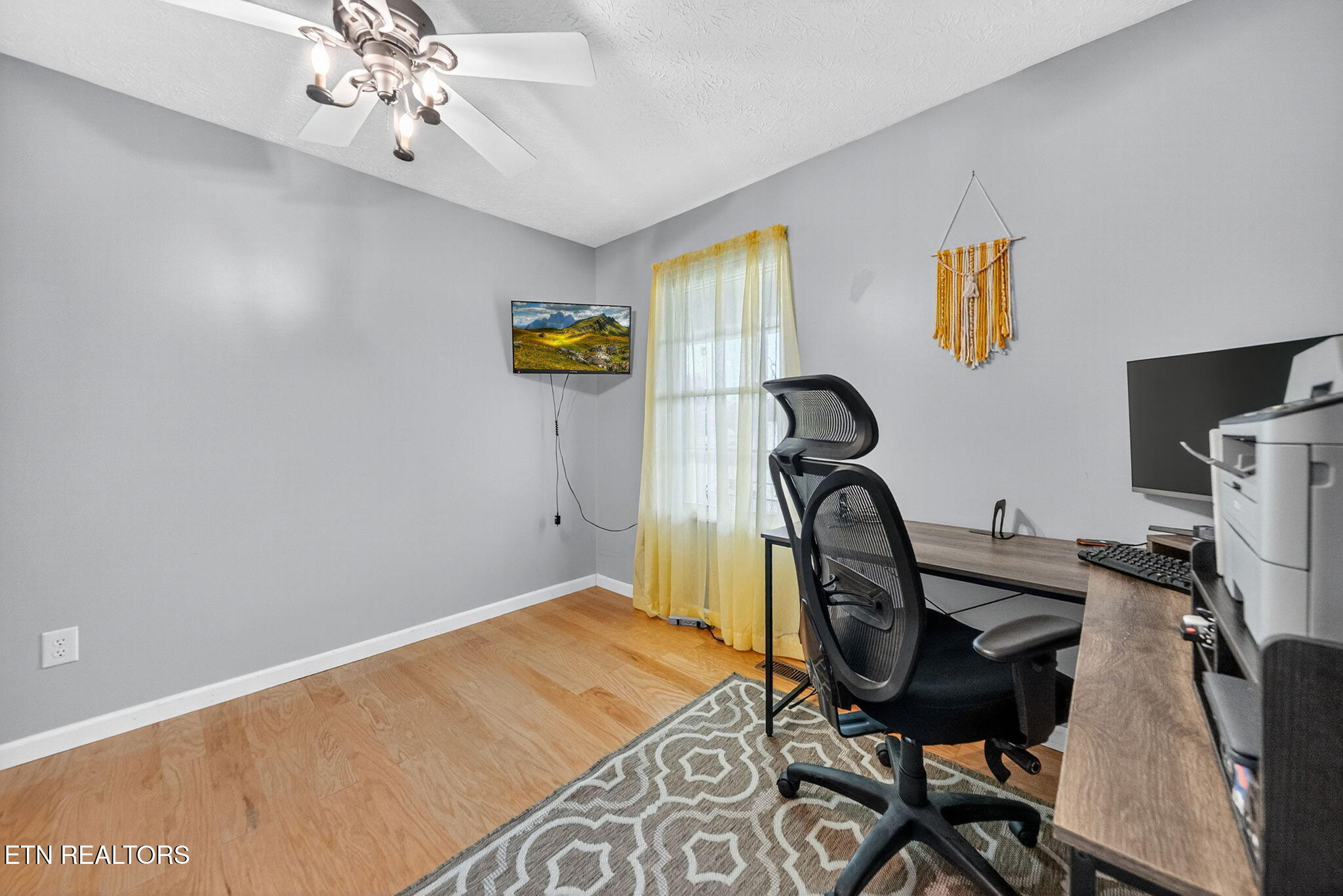 661 Ross Drive Dandridge TN 37725