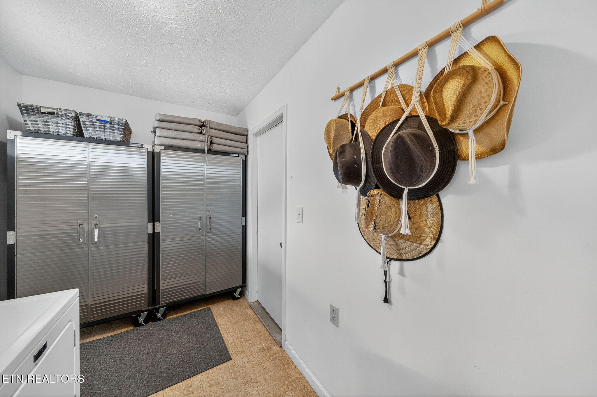 661 Ross Drive Dandridge TN 37725