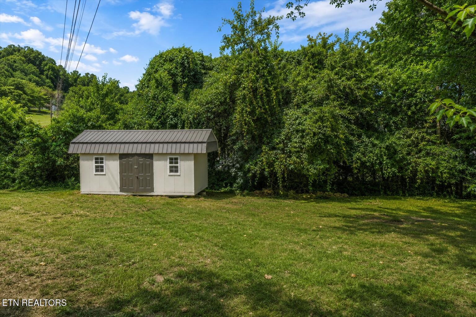382 Tanasi Drive Newport TN 37821