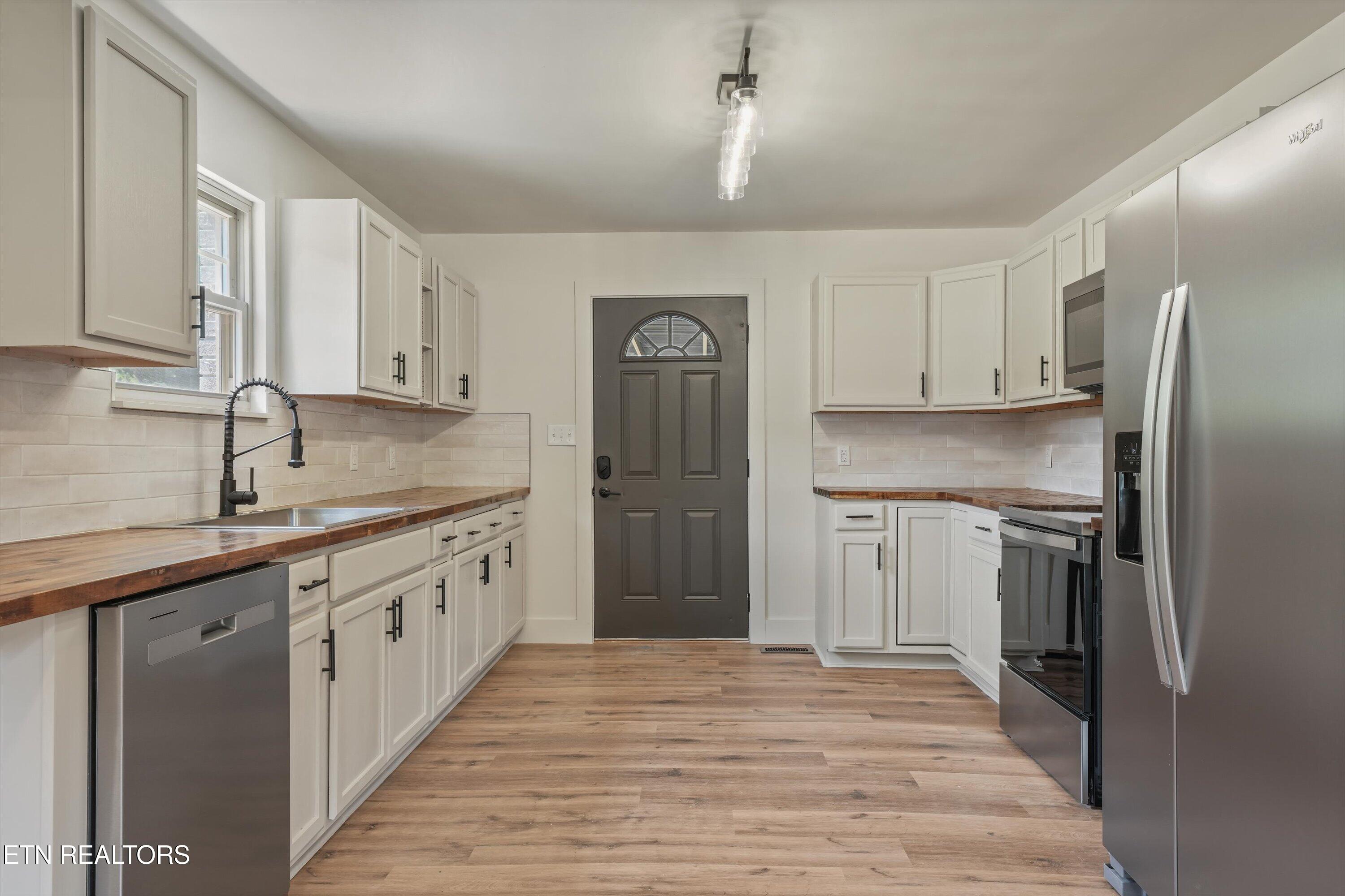 382 Tanasi Drive Newport TN 37821
