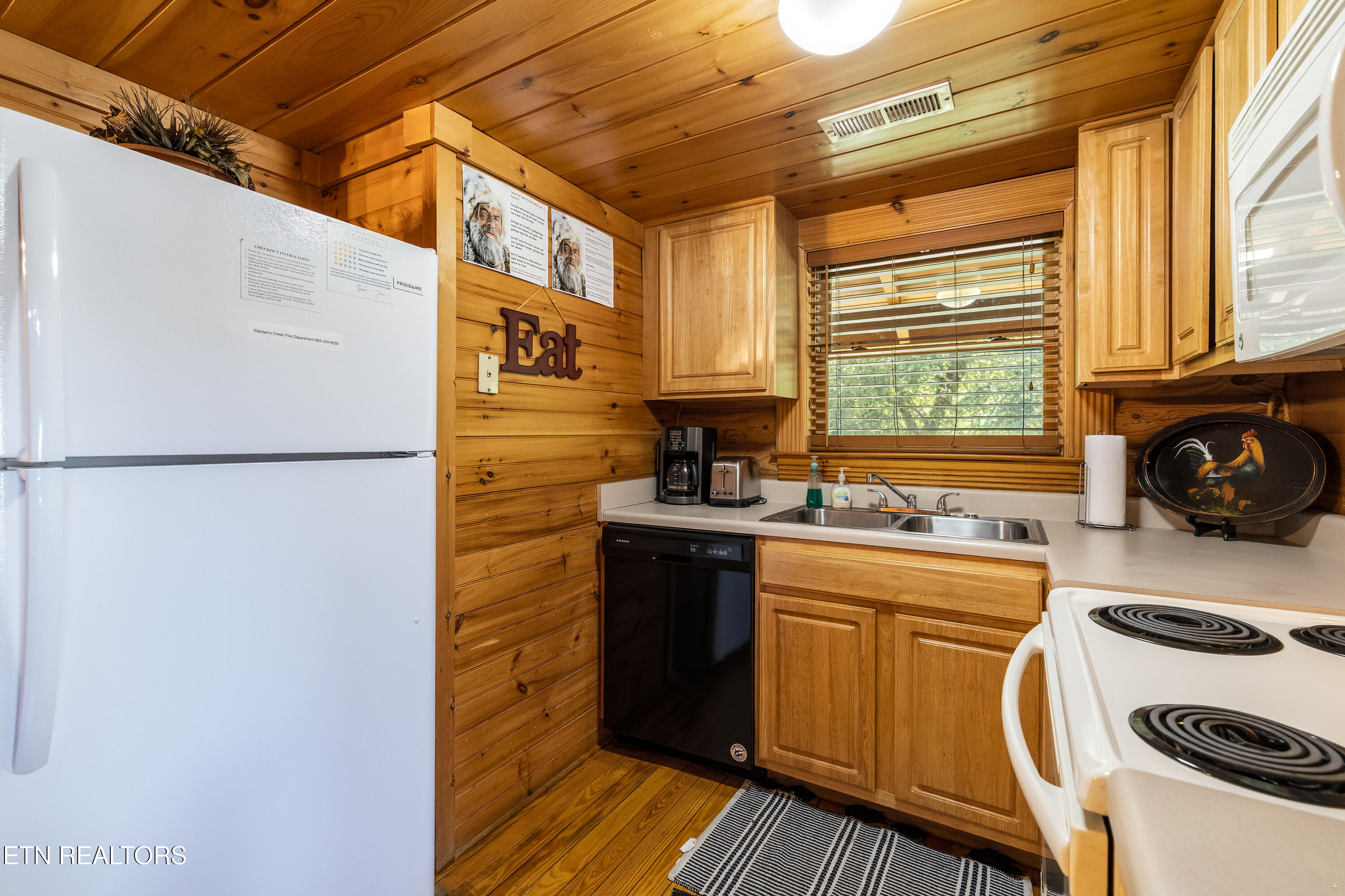 3124 Smoky Ridge Way Sevierville TN 37862