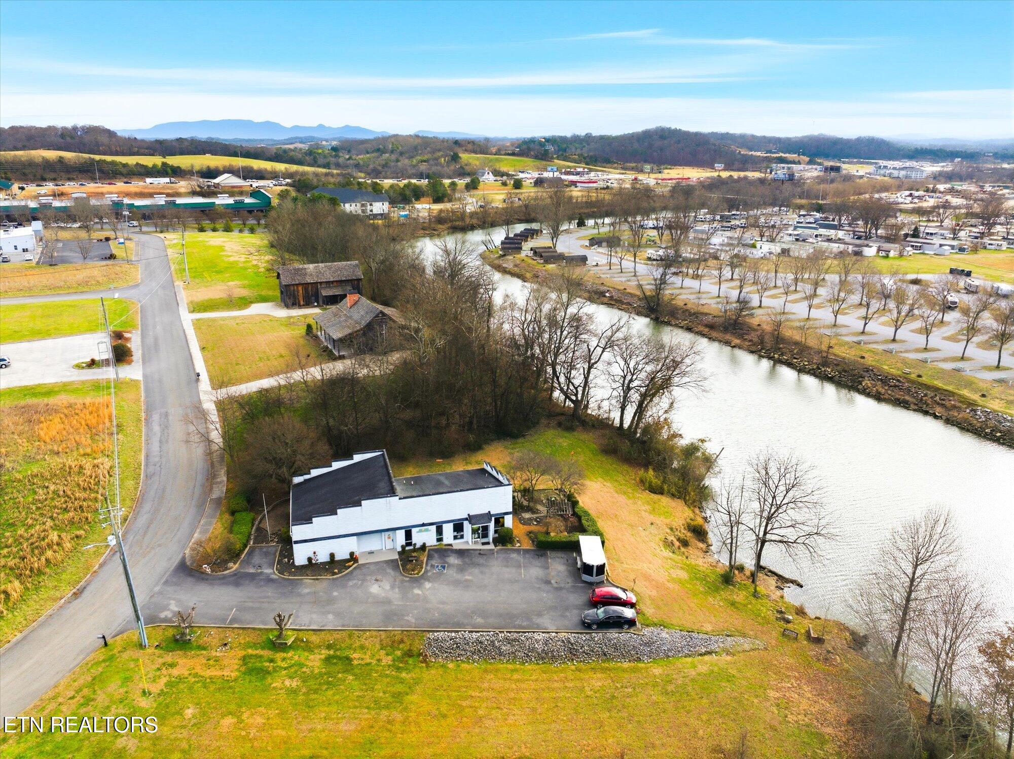 Sevierville TN 37876